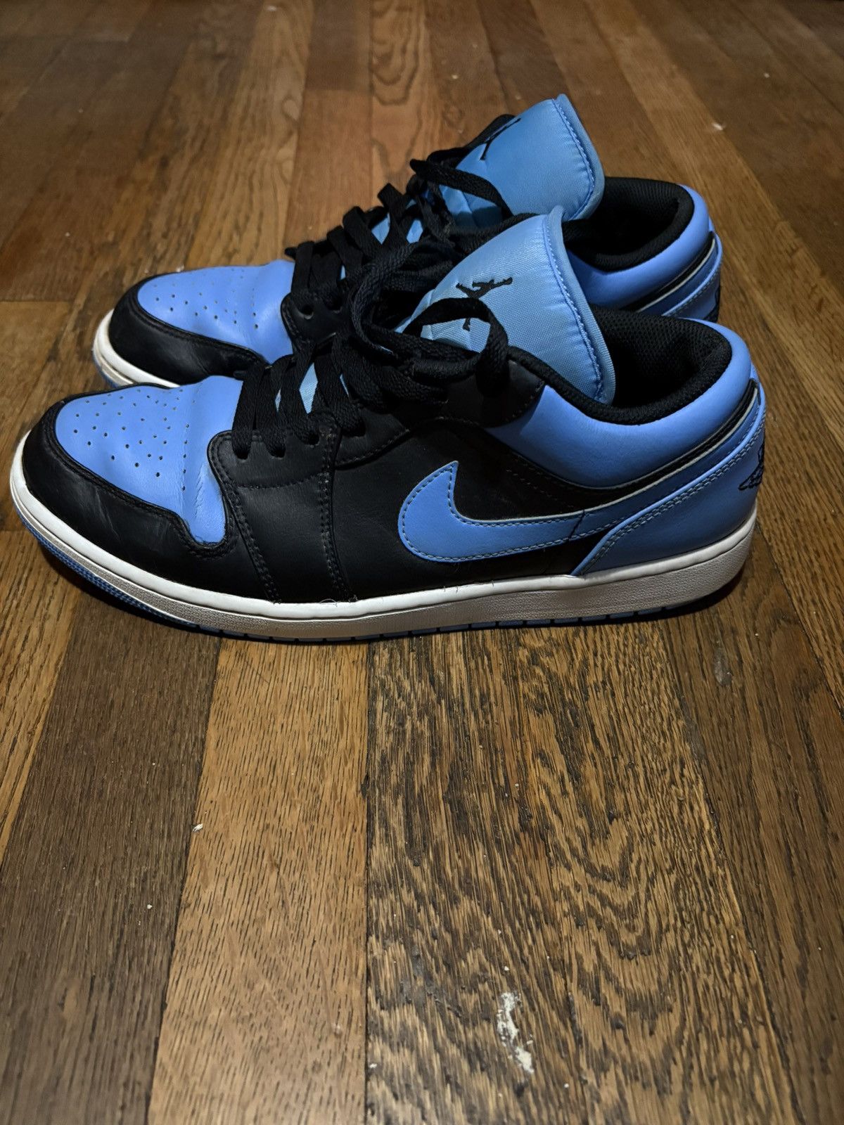 Jordan Brand Air Jordan 1 Low “University Blue” Size US 11 / EU 44 - 4 Thumbnail