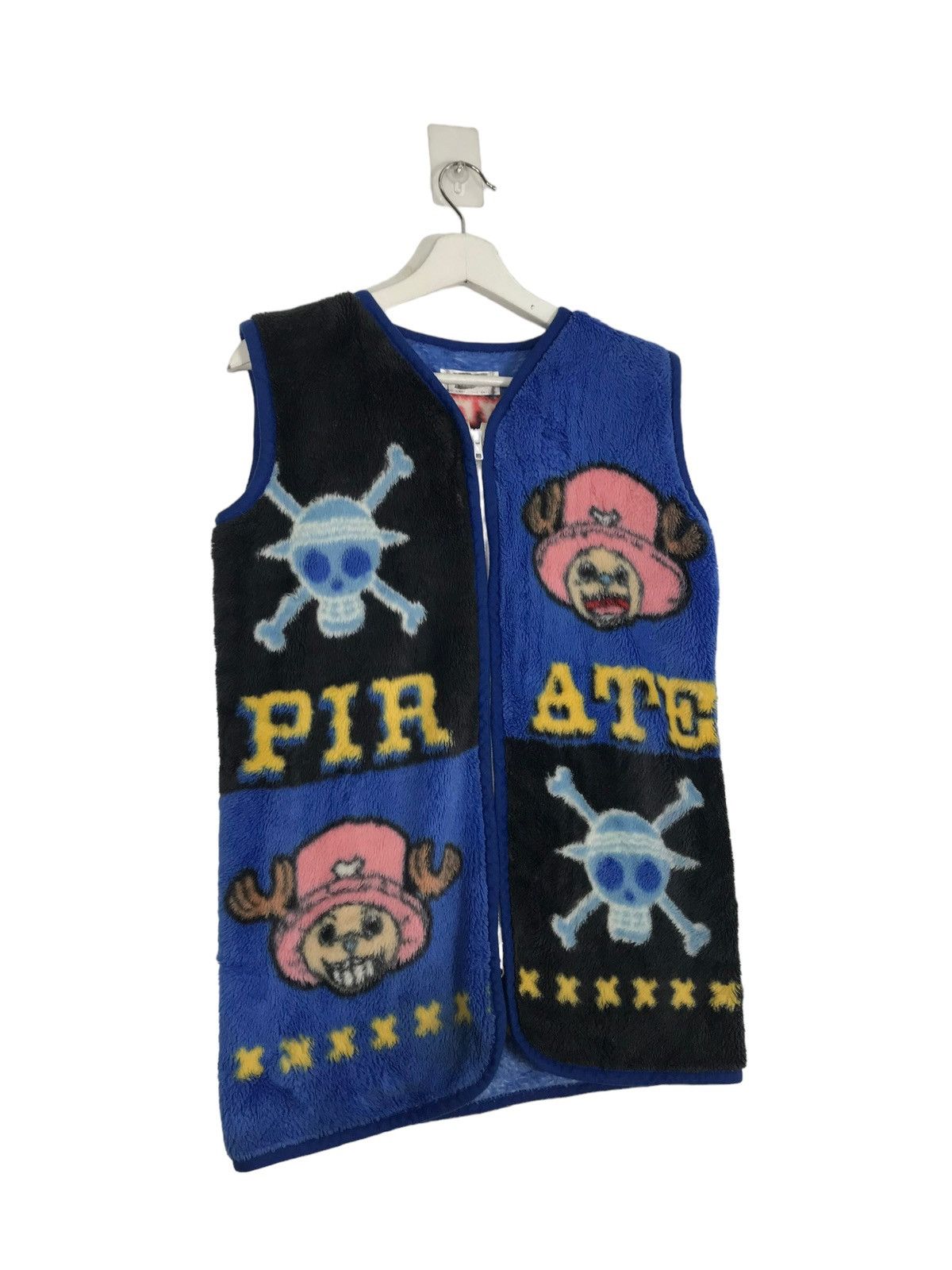 Japanese Brand 💥 ONE PIECE FLEECE BLANKET SLEEVE LESS Size US L / EU 52-54 / 3 - 7 Thumbnail