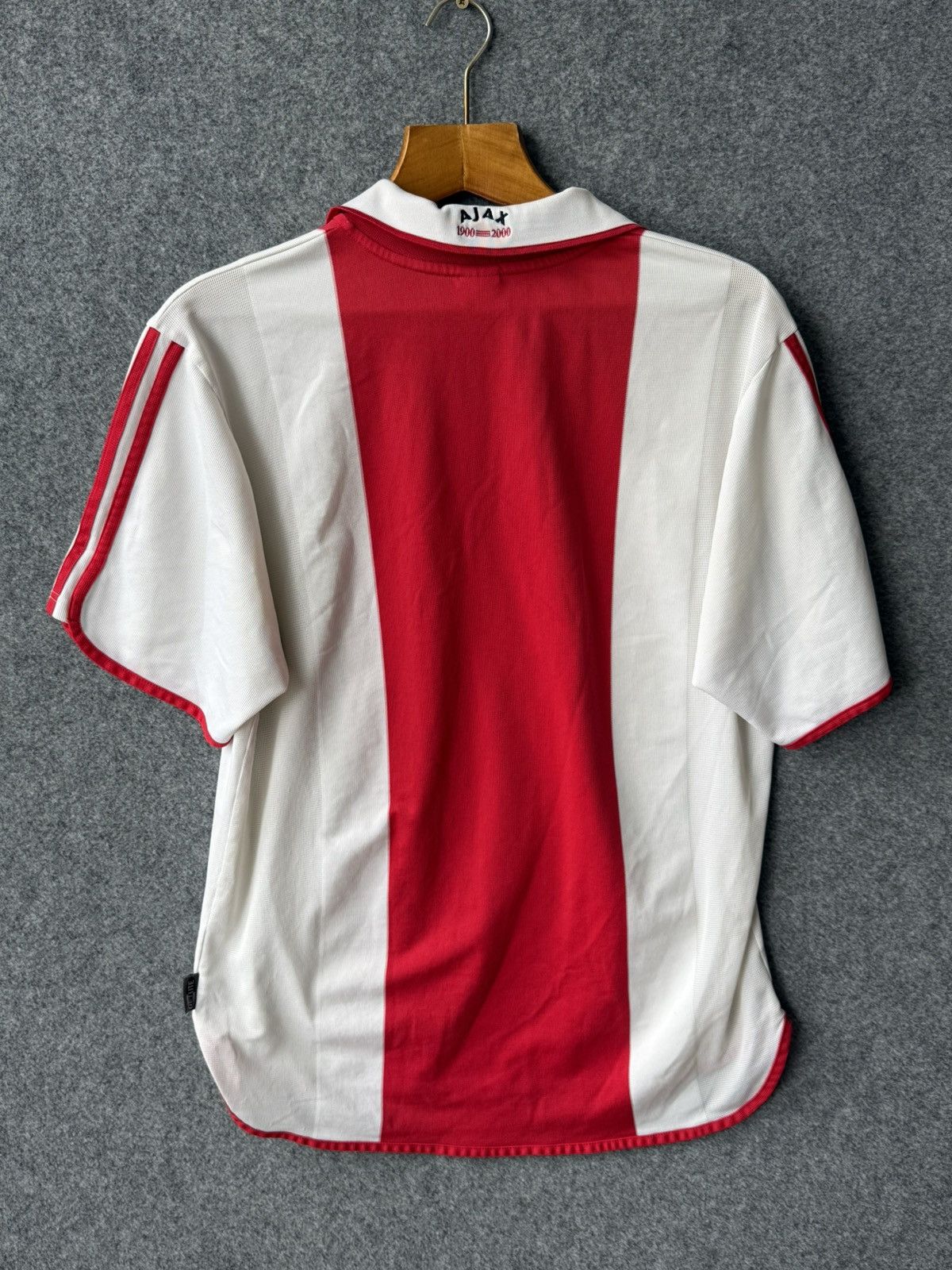 Adidas Vintage Adidas Ajax Amsterdam 2000s home football shirt Size US L / EU 52-54 / 3 - 10 Thumbnail