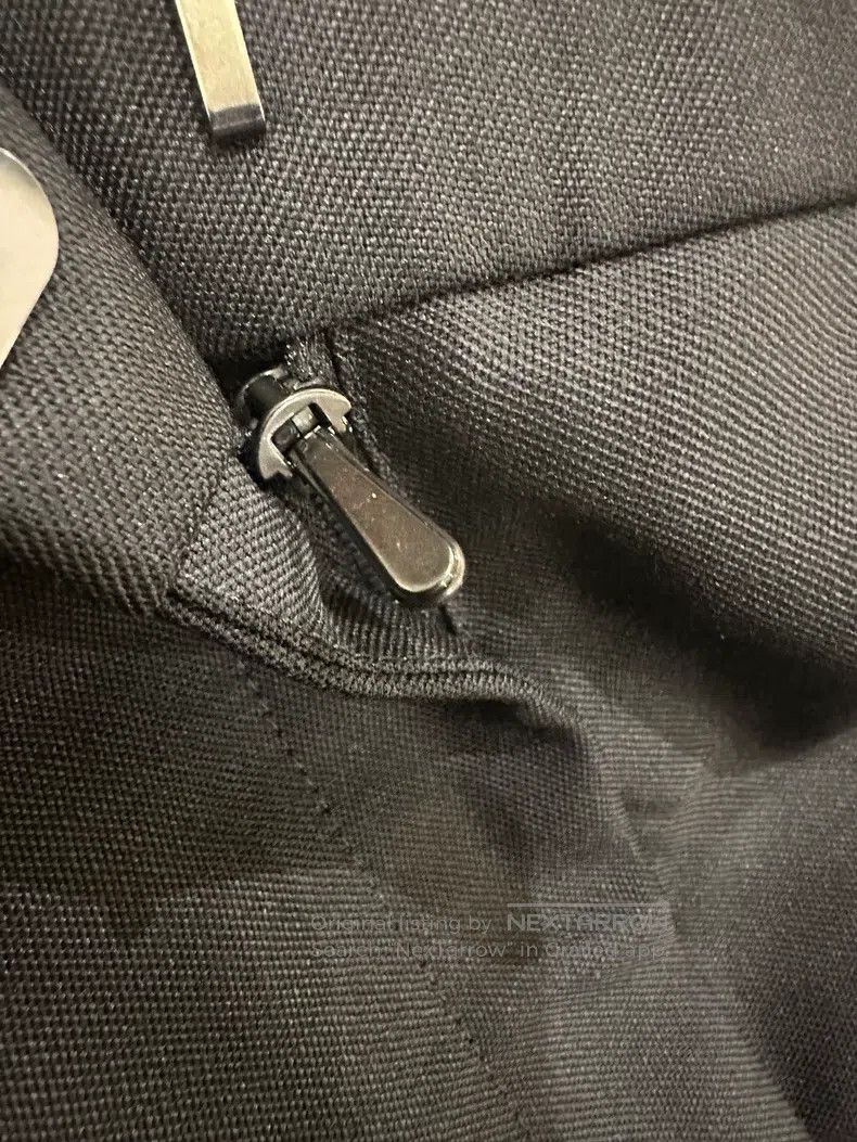 The Row The row size 0 Classic suit pants. Size 22" - 6 Thumbnail
