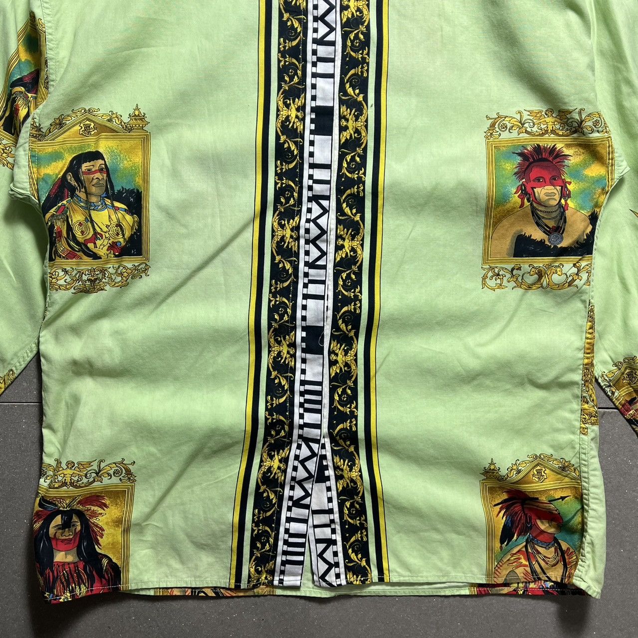 Versace × Versus Versace × Vintage Gianni Versace Indian Printed Shirt 90s Size US M / EU 48-50 / 2 - 3 Thumbnail