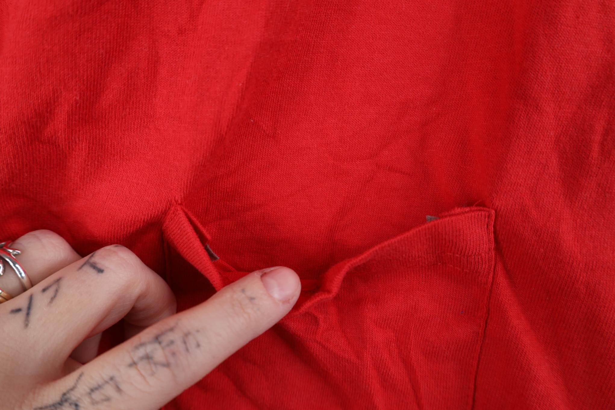 Hanes Vintage 90s Y2K Hanes Blank Cotton Pocket T-Shirt Red Size US XXL / EU 58 / 5 - 7 Thumbnail