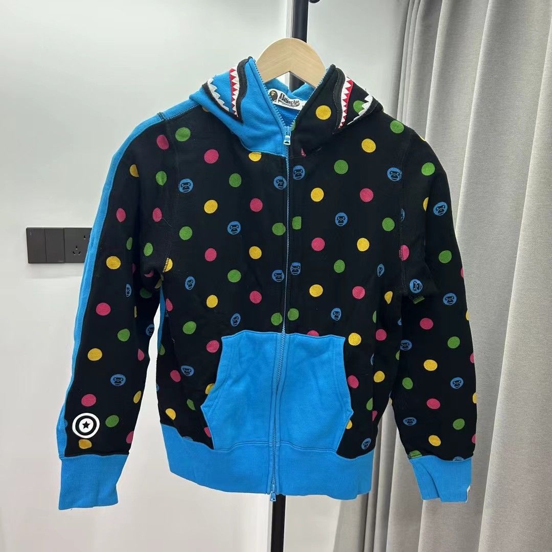 Bape CAMO SHARK FULL ZIP HOODIE Size US S / EU 44-46 / 1 - 1 Thumbnail
