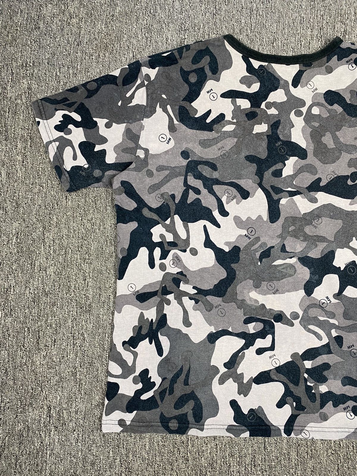 Sophnet. Camouflage Hirofumi Kiyonaga Tshirt Size US XL / EU 56 / 4 - 10 Thumbnail