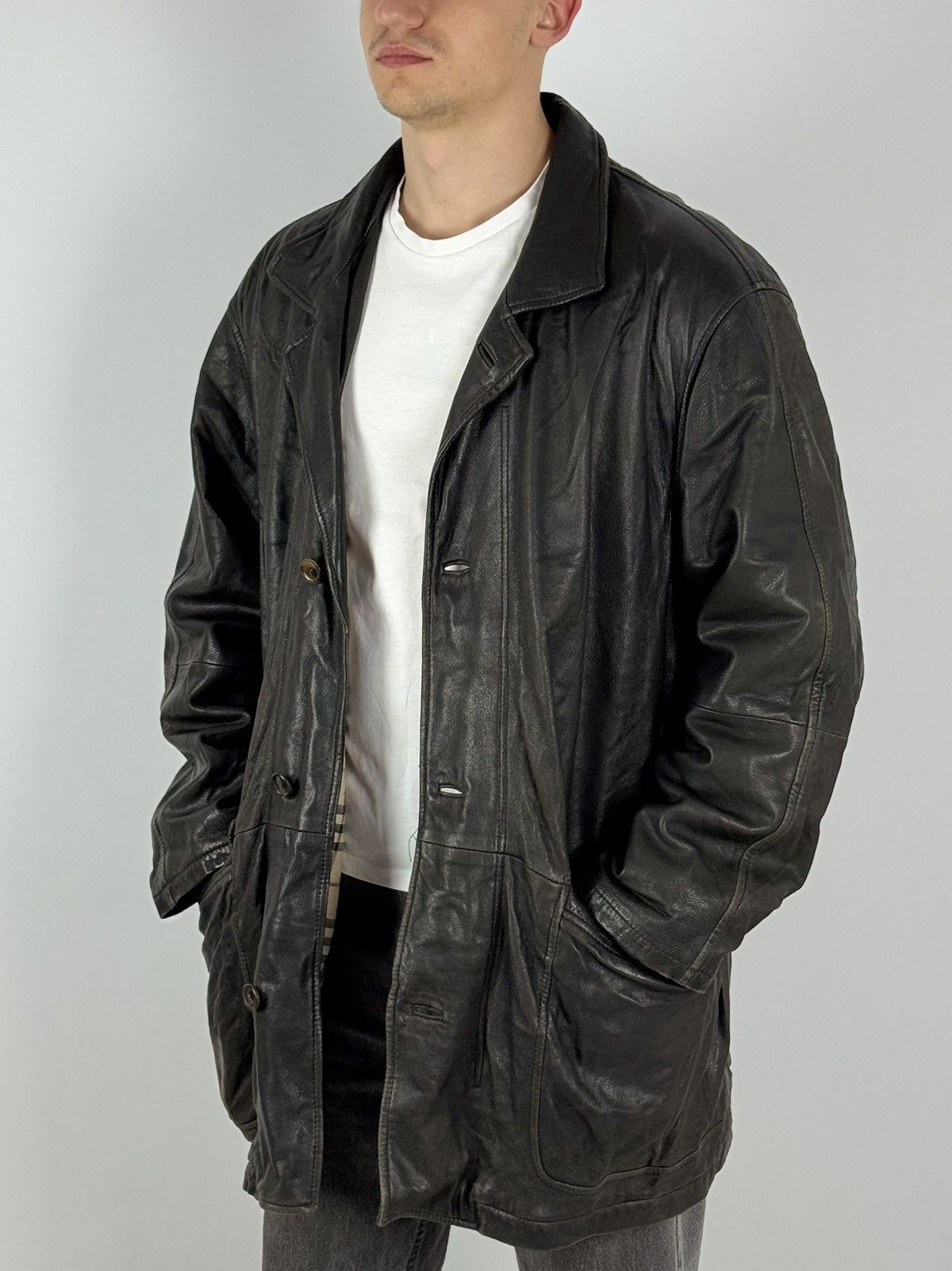 Burberry Vintage Distressed Burberry London Leather Coat Brown Jacket Size US L / EU 52-54 / 3 - 3 Thumbnail