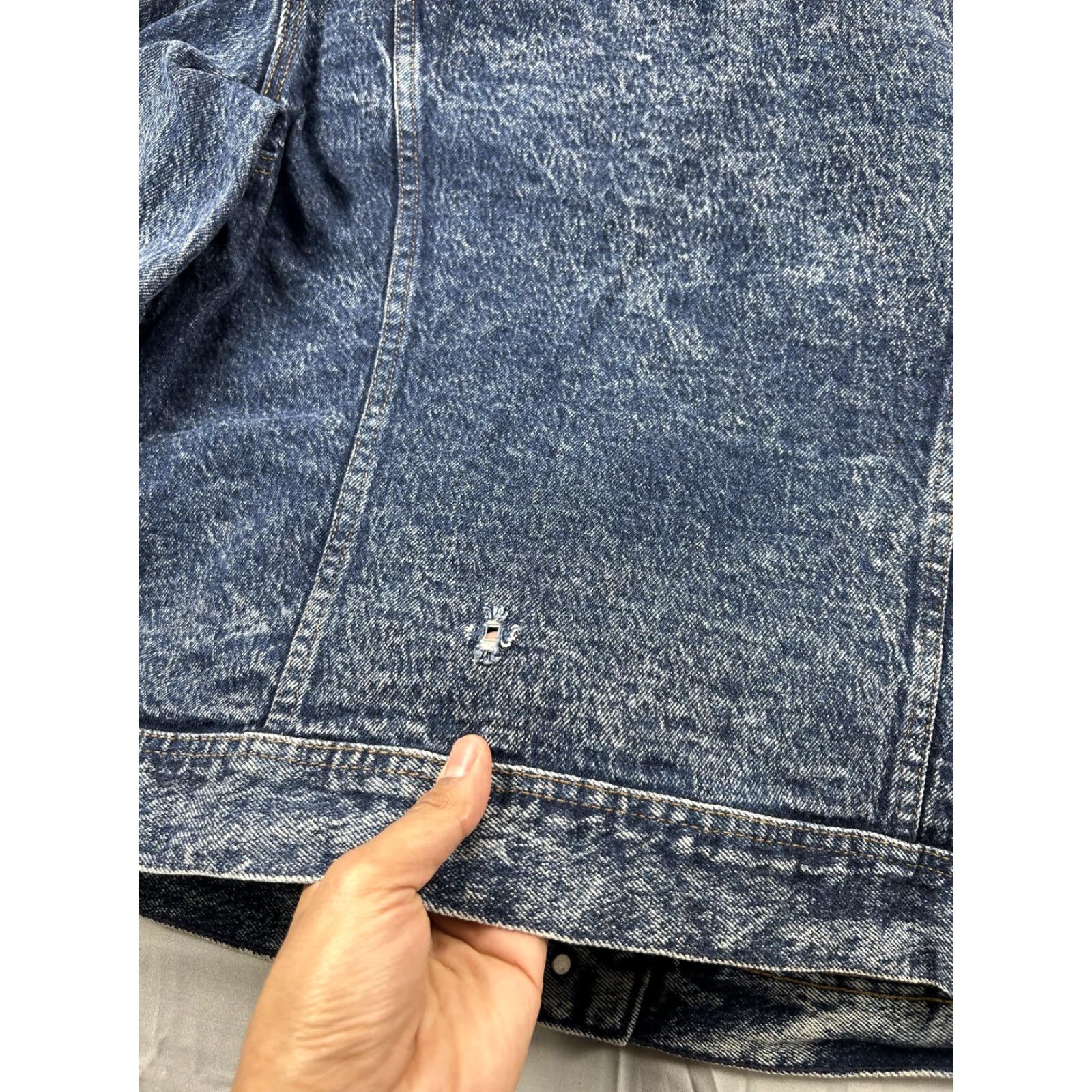 Lee VINTAGE Lee Jacket Mens Large Blue Denim Stone Wash Trucker Bomber USA 90s Size US L / EU 52-54 / 3 - 8 Thumbnail