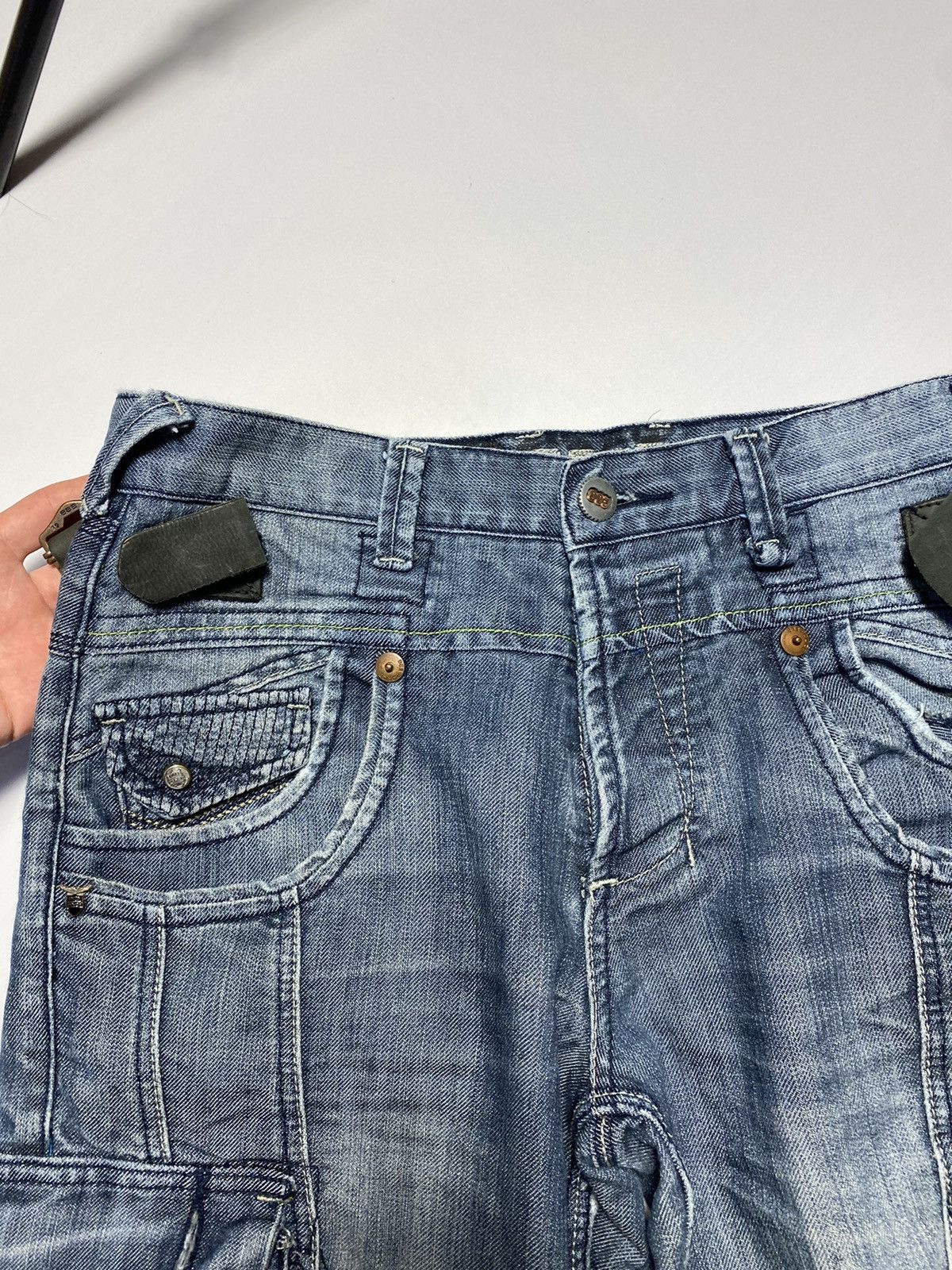 Vintage Vintage Y2k Police cargo jeans Kanye West style size 30 Size US 30 / EU 46 - 15 Thumbnail