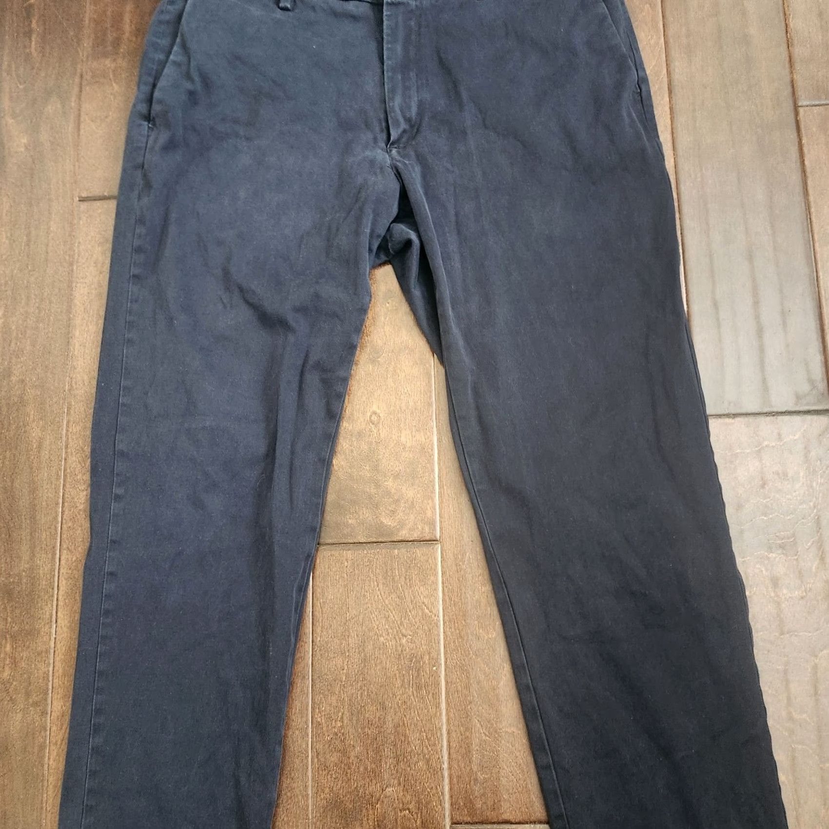 Banana Republic Banana Republic Aiden Slim 36x30 Navy Chino Pants Mens Slim Fit Solid Blue Casual, Travel, Business Boys Mens Size US 36 / EU 52 - 3 Thumbnail