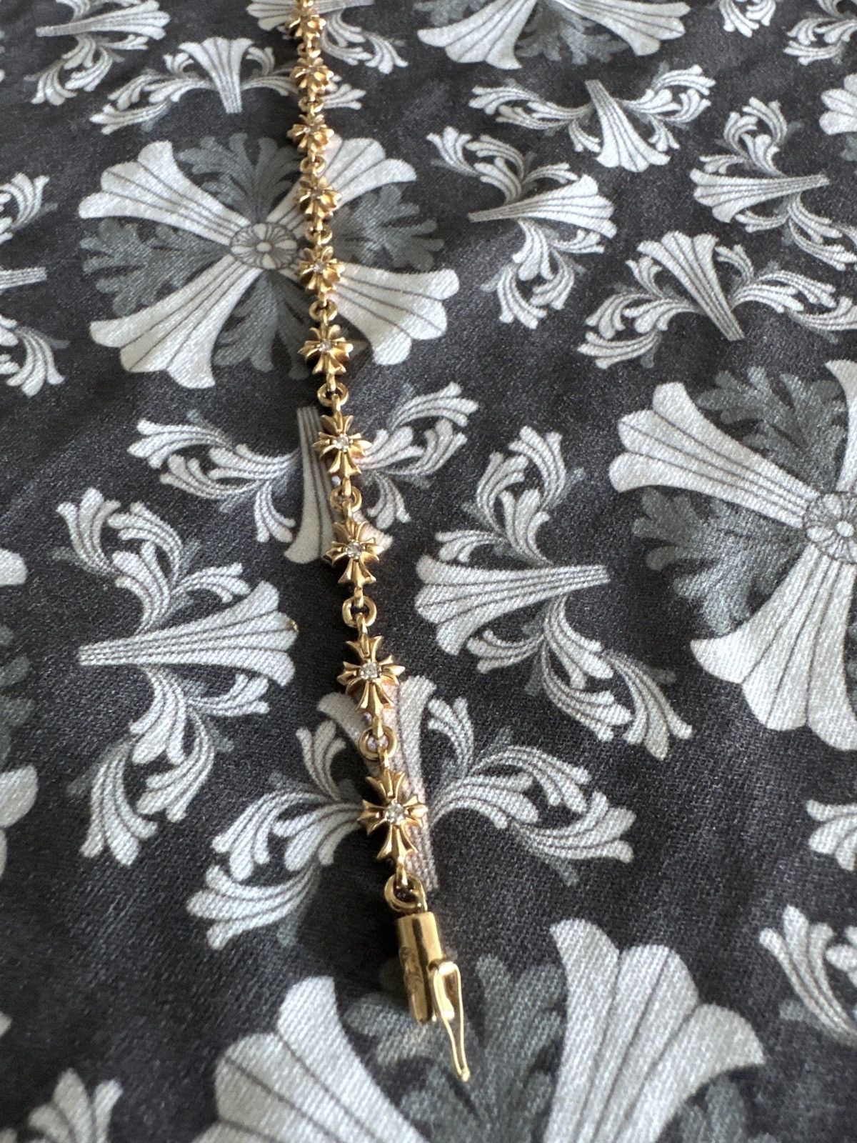Chrome Hearts Chrome Hearts Tiny E Bracelet 22k Gold with Diamonds Size ONE SIZE - 2 Thumbnail