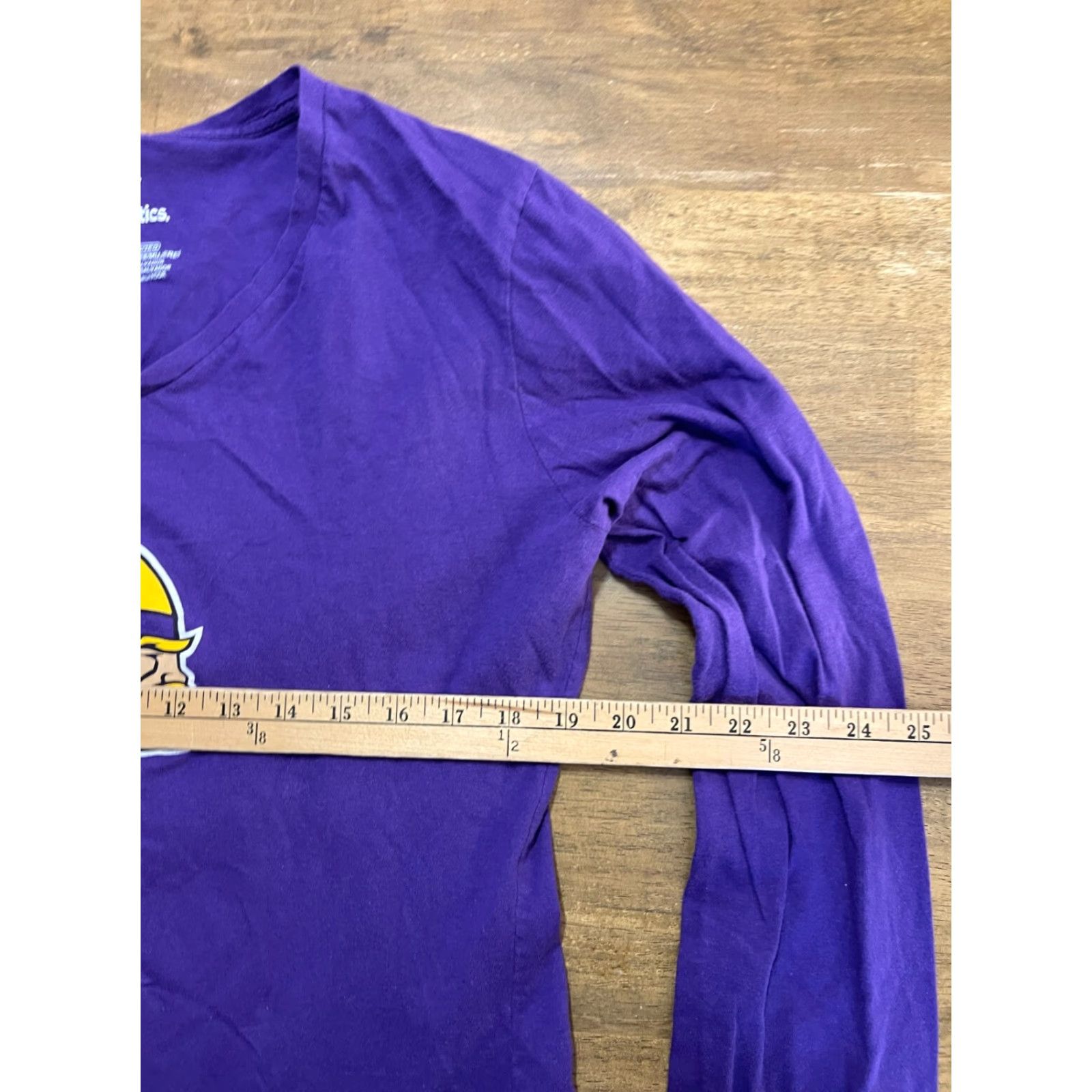 Vintage Fanatics Shirt Minnesota Vikings Long Sleeve V-neck Women’s XXL Purple Shirt Size XXL / US 16-18 / IT 52-54 - 6 Thumbnail