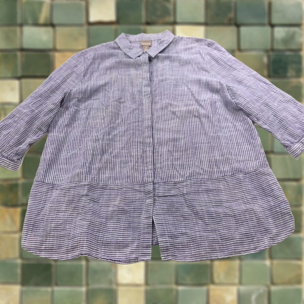 Vintage Chico's 3 100% Cotton Button Long Sleeve Striped Shirt Purple Lightweight Shirt Womens 3 Regular Striped Button-Up Casual Classic Value Box Size XS / US 0-2 / IT 36-38 - 1 Thumbnail