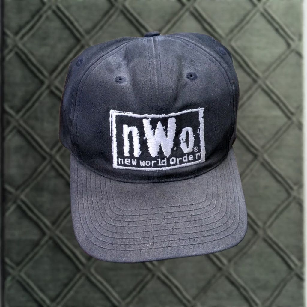 Vintage VINTAGE 1998 NWO Hat WCW New World Order WWE WWF Wrestling Snapback Cap OSFM Size ONE SIZE - 1 Thumbnail