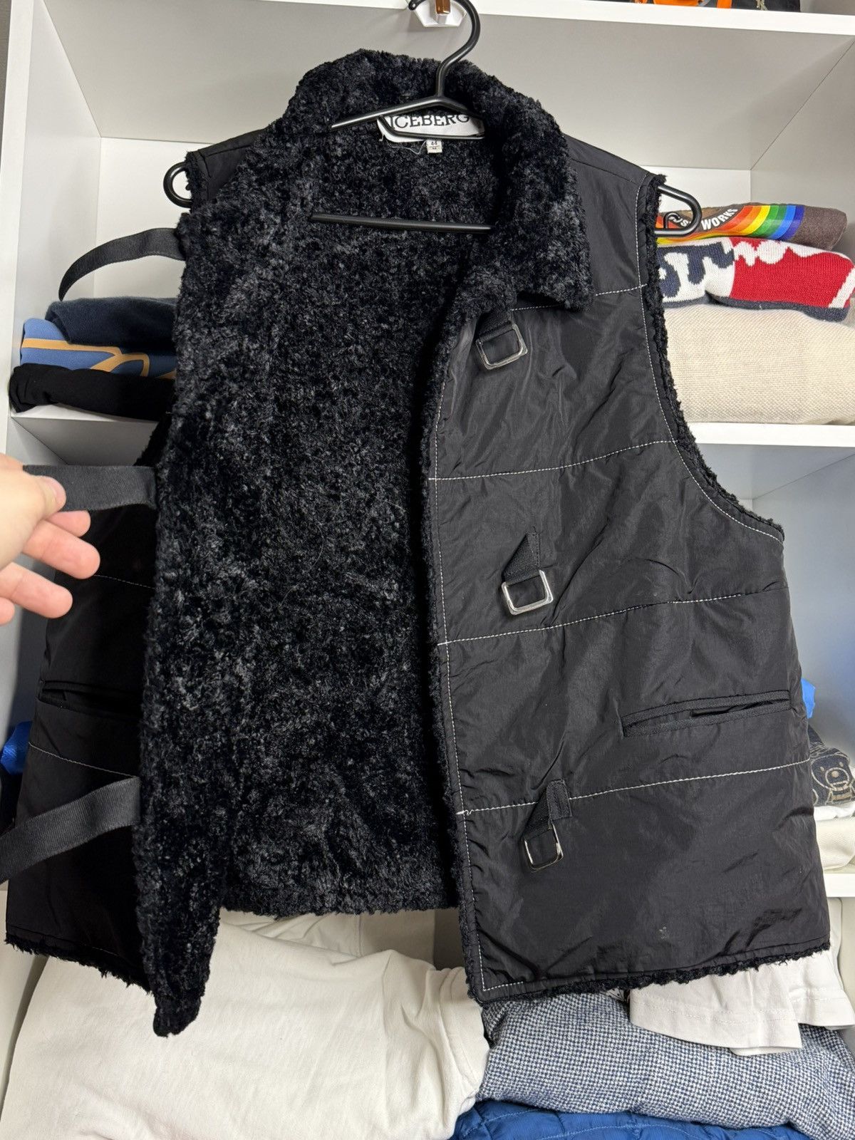 Iceberg Vintage 90s Iceberg Big logo nylon vest size M Size M / US 6-8 / IT 42-44 - 11 Thumbnail