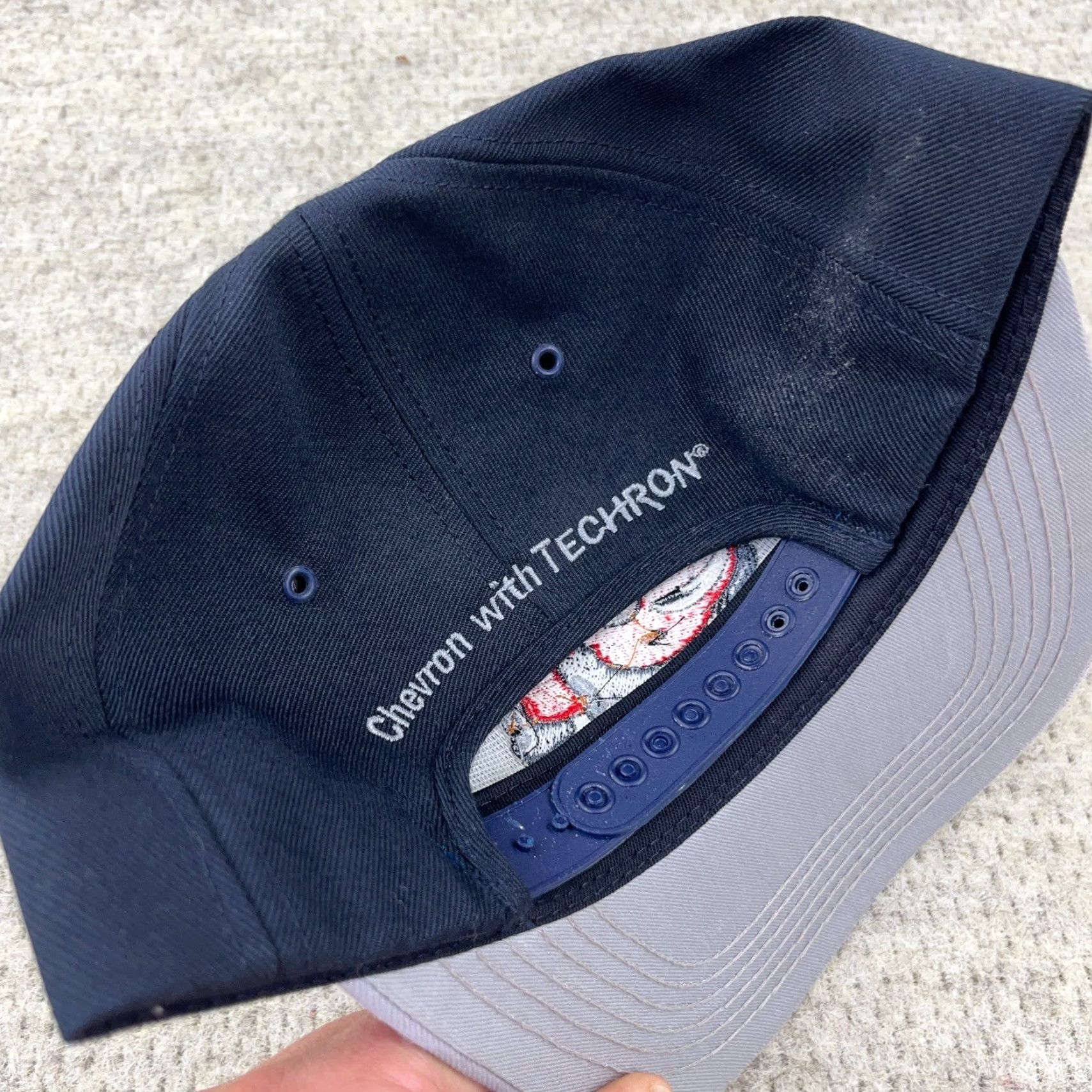 Vintage VINTAGE Legend Trucker Hat Adult One Size Red Blue 90s Made In USA Advertising USA Size ONE SIZE - 5 Thumbnail