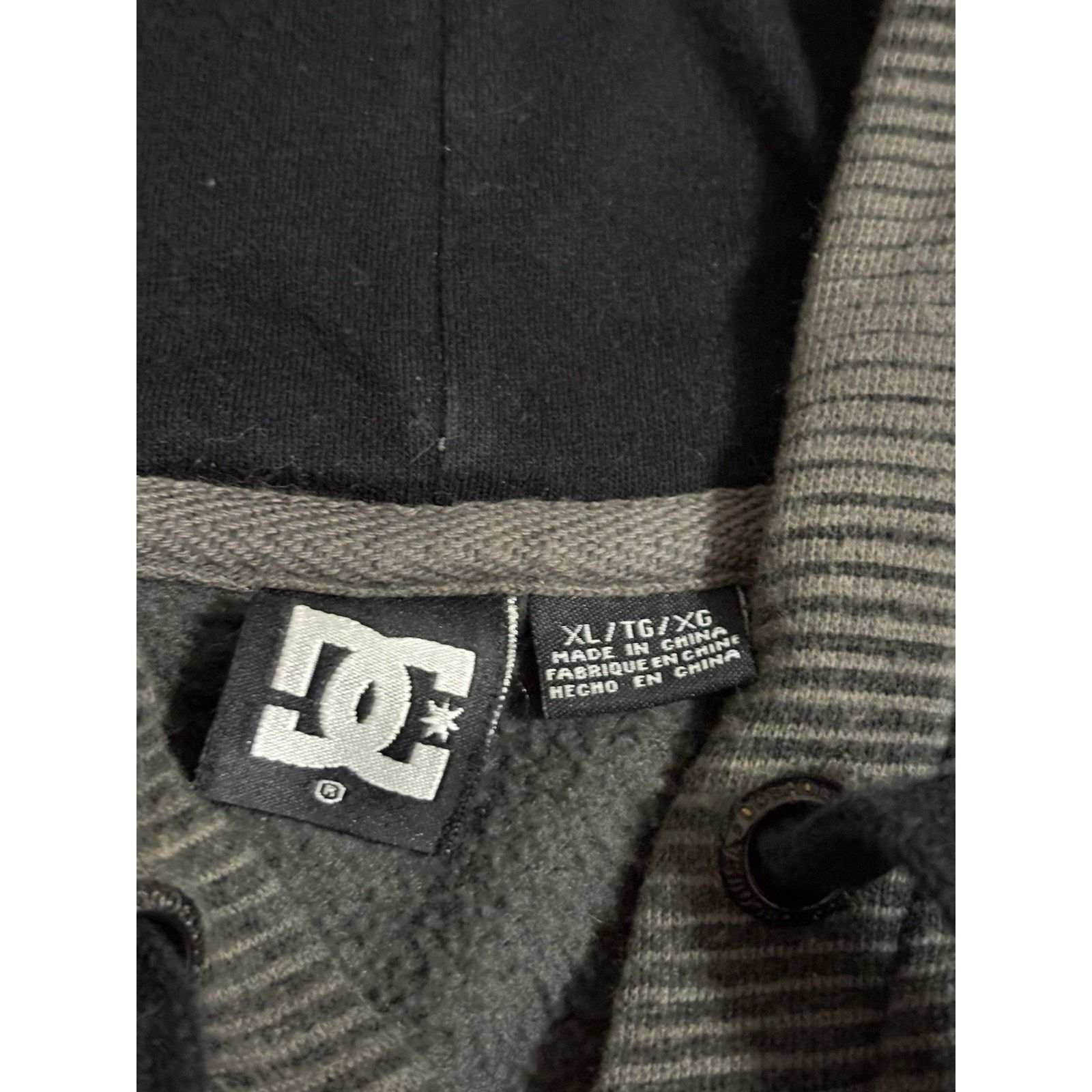 Other DC Shoes Grey Striped Hoodie Y2K Skater Streetwear - Mens XL Size US XL / EU 56 / 4 - 4 Thumbnail