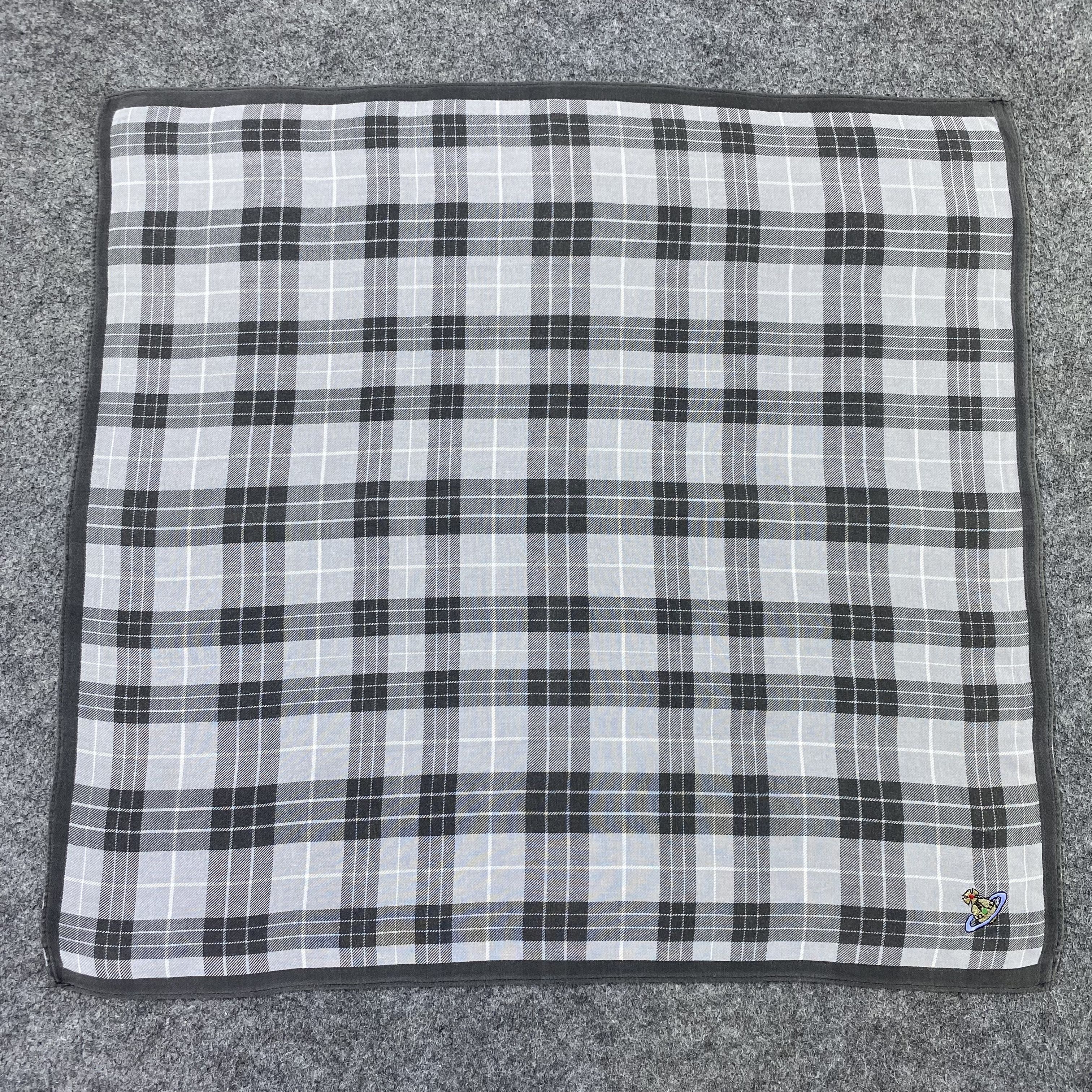 Vintage Vivienne Westwood Handkerchief Neckerchief-B1872 Size ONE SIZE - 3 Thumbnail