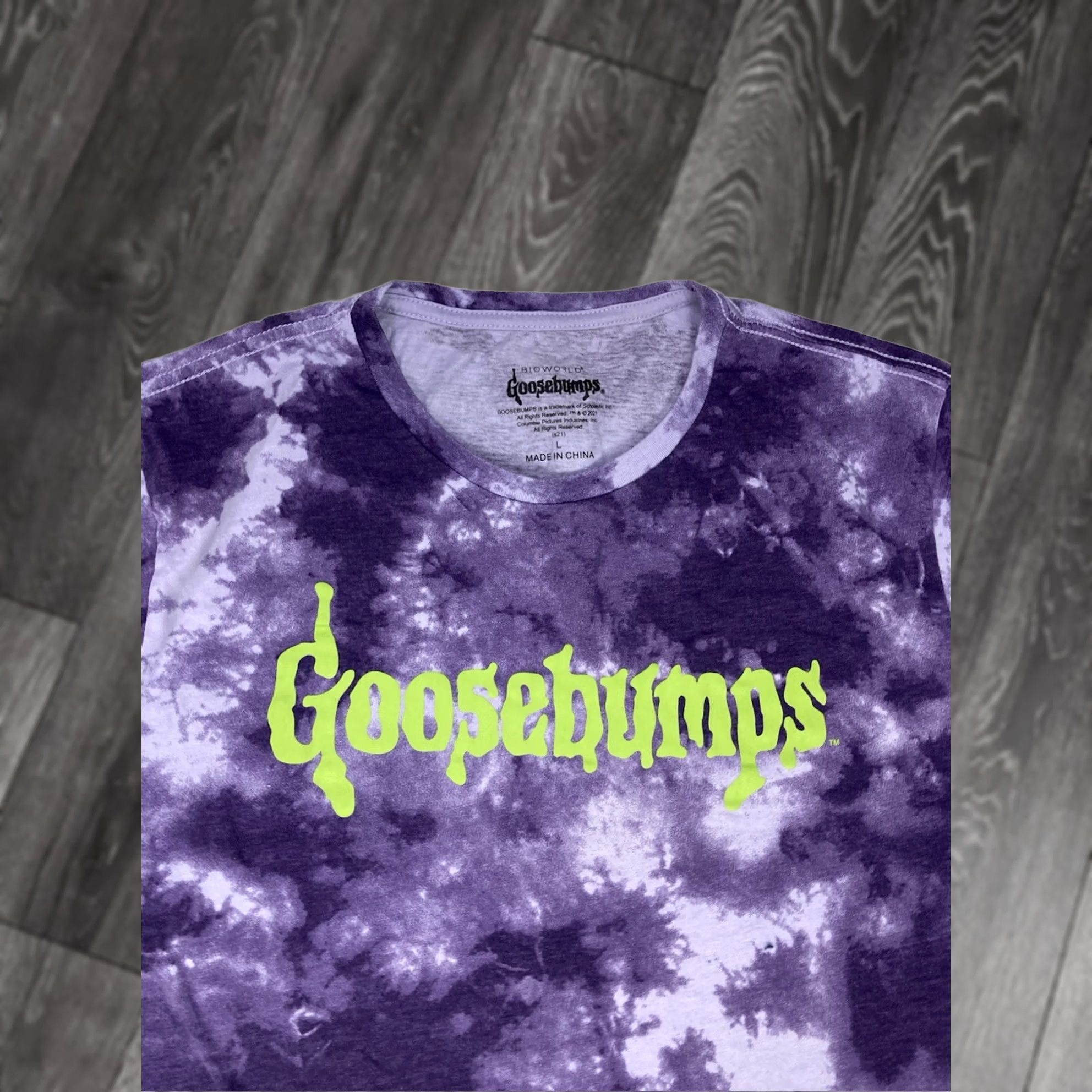 Logo 7 Goosebumps Logo Graphic T-shirt Men L Purple Tie Dye Short Sleeve Crew Neck Halloween Colorful Horror Size US L / EU 52-54 / 3 - 1 Thumbnail