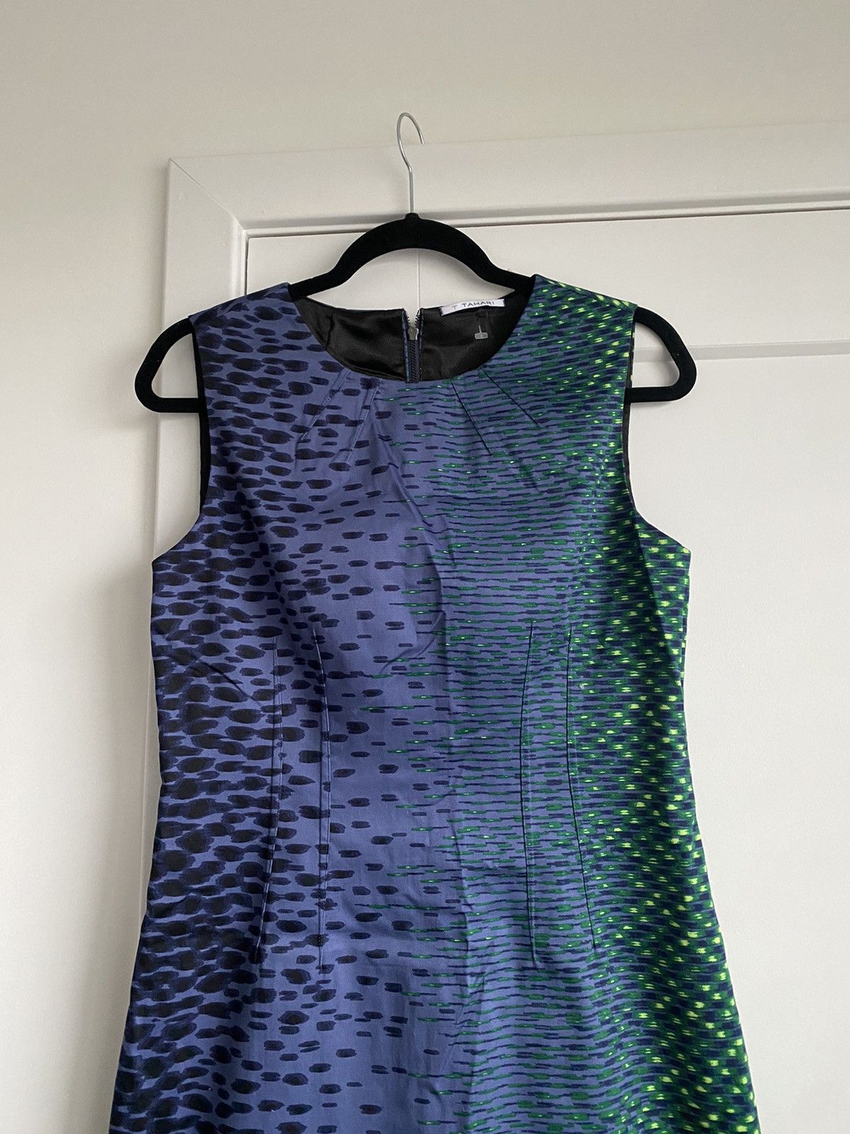 Elie Tahari New Elie Tahari Dress Neon Green & Steel Blue Sheath Dress