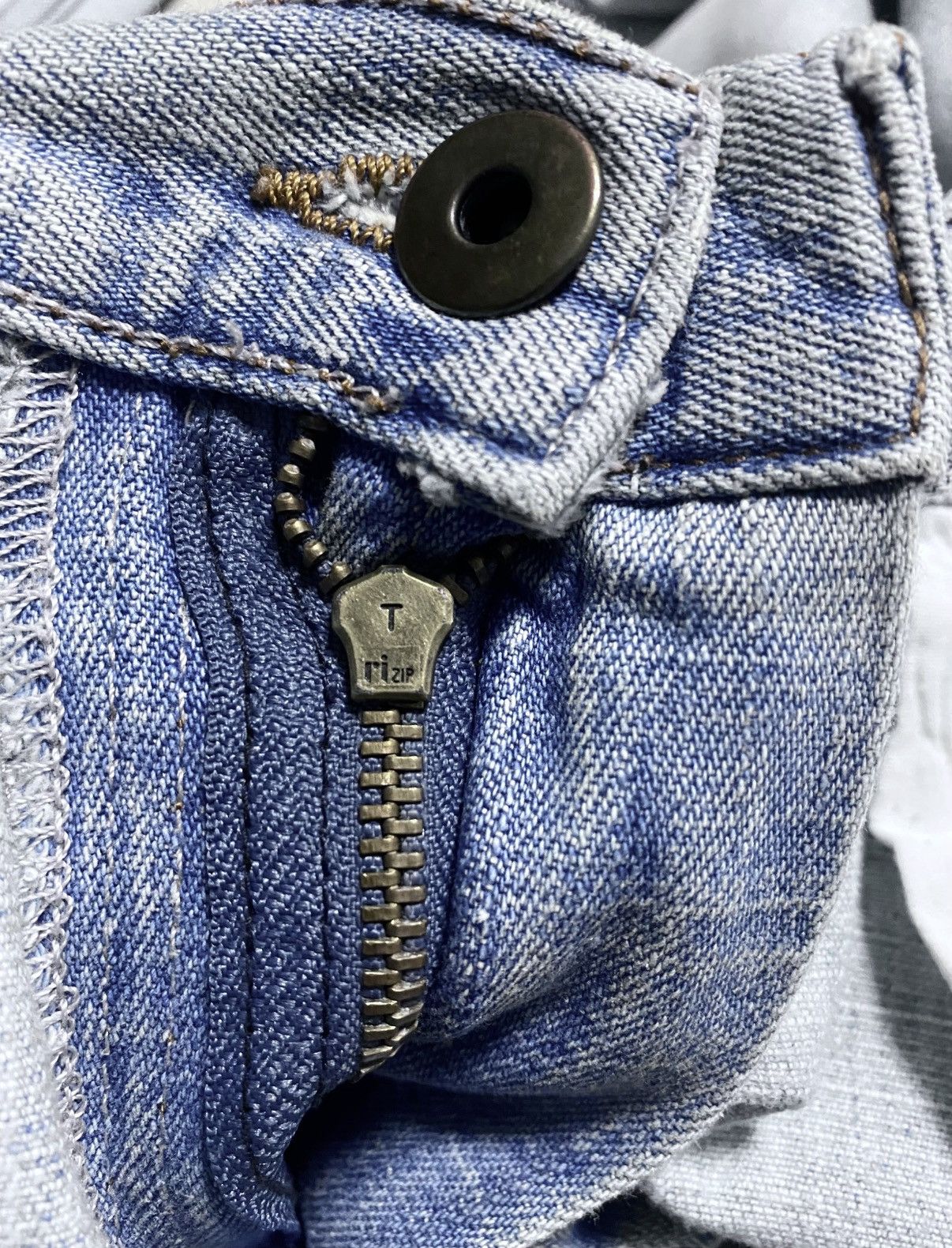 Miu Miu Vintage Archival Miu Miu Washed Blue Distressed Jeans Denim Size US 36 / EU 52 - 14 Thumbnail