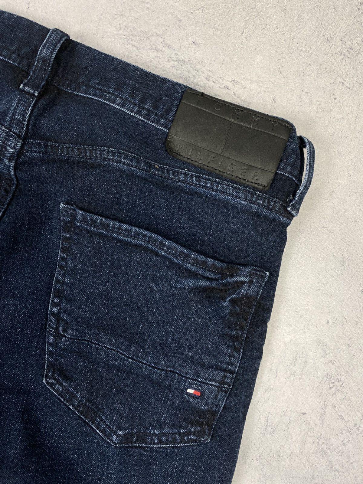 Designer × Tommy Hilfiger Tommy Hilfiger Denton Stretch Straight Fit Dark Blue Jeans Size US 32 / EU 48 - 3 Thumbnail