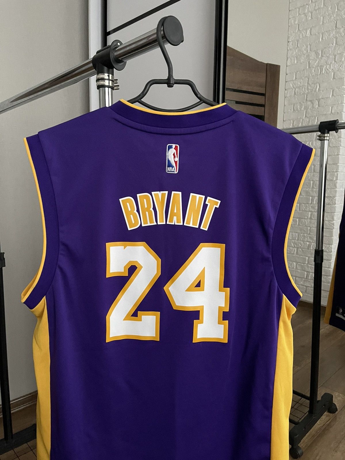 NBA Adidas Los Angeles Lakers LA Kobe Bryant Vintage NBA Jersey Size US M / EU 48-50 / 2 - 7 Thumbnail