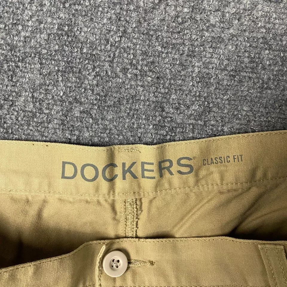 Dockers Dockers Utility Pants Men's 42x30 Classic Fit Beige Chino Size US 42 / EU 58 - 8 Thumbnail