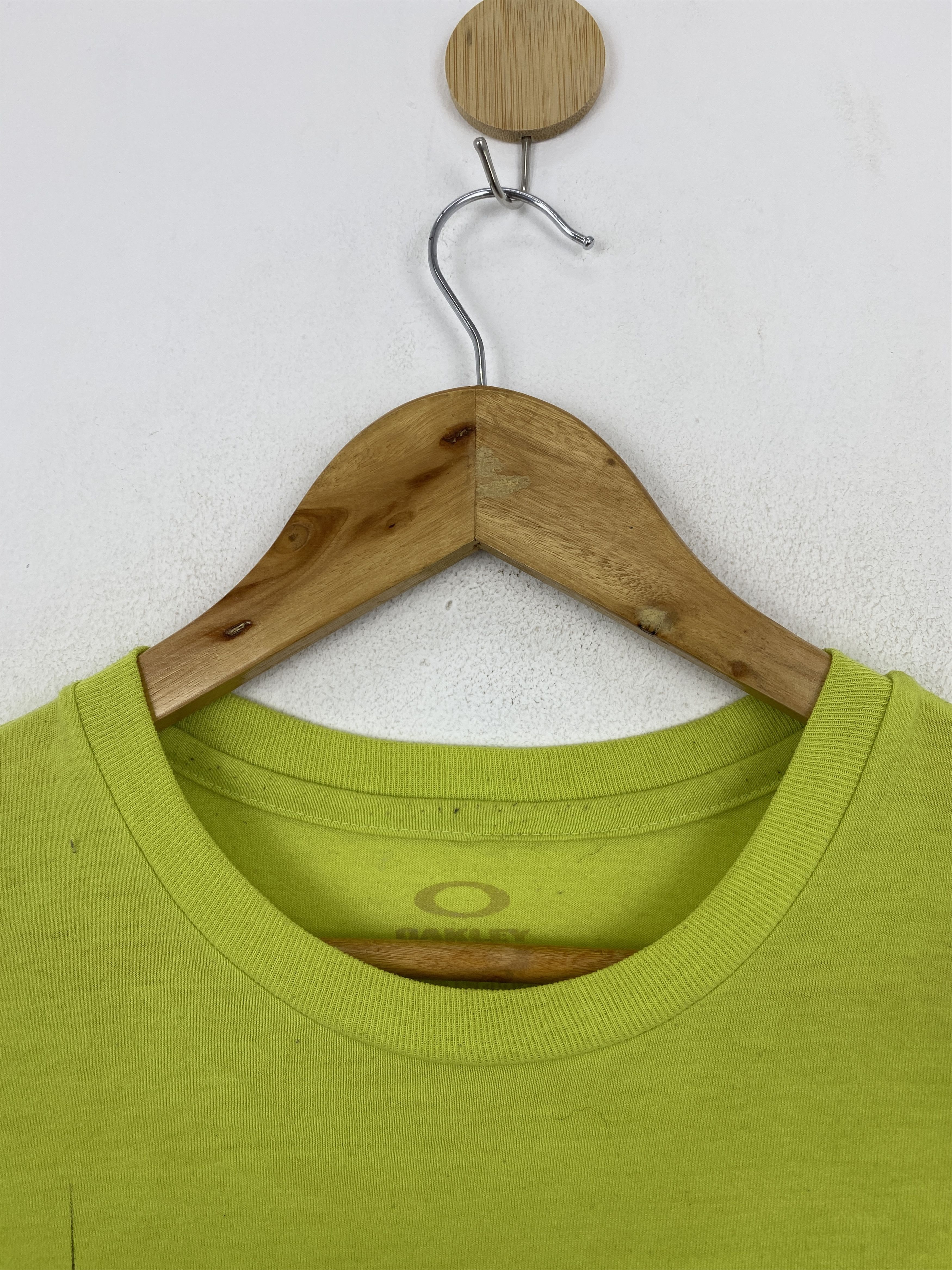 Oakley × Vintage Vintage Oakley Central Logo Short Sleeve Shirt TA0543 Size US XL / EU 56 / 4 - 6 Thumbnail