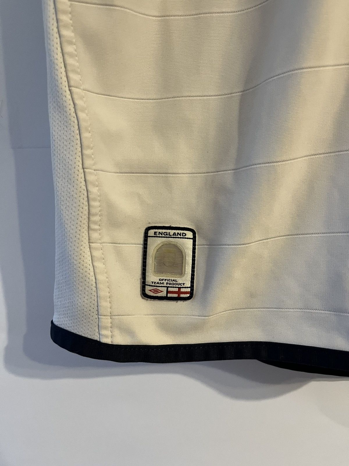 Umbro Umbro England 2003-05 Home Reversible Polo Soccer Jersey Size US L / EU 52-54 / 3 - 4 Thumbnail
