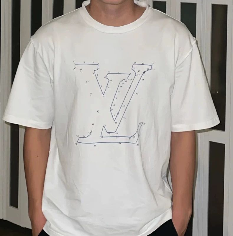 Louis Vuitton LOUIS VUITTON White Lianliankan embroidered short sleeves Size US XL / EU 56 / 4 - 4 Thumbnail