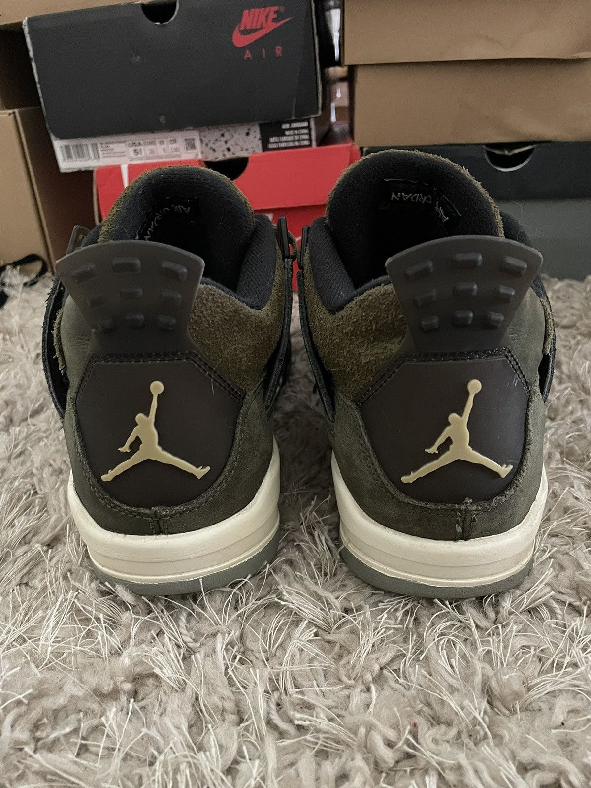Jordan Brand Jordan 4 olive Size US 7 / EU 40 - 6 Thumbnail