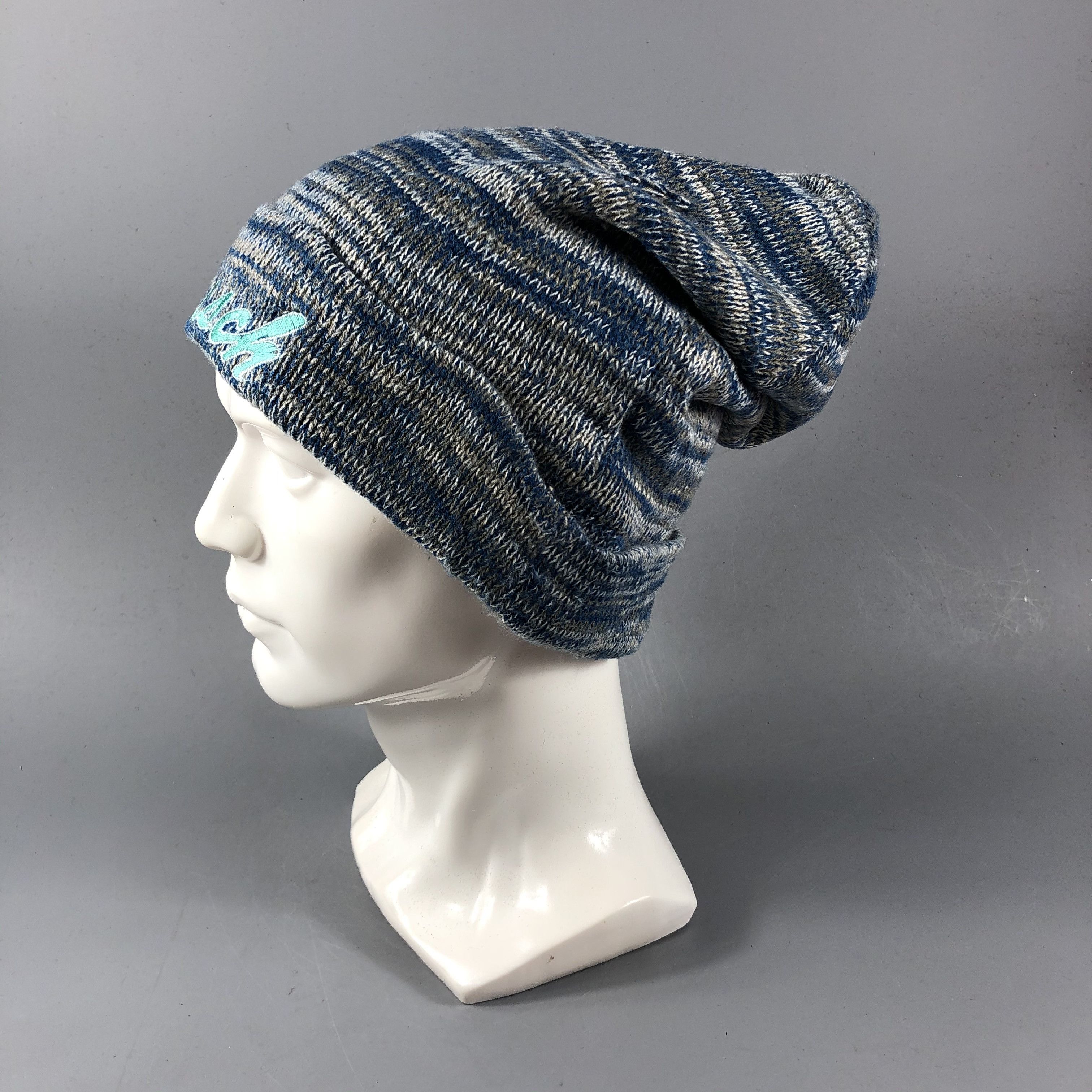 Vintage Newish Abstract Beanie Snowcap Snow Hat B748 Size ONE SIZE - 2 Thumbnail