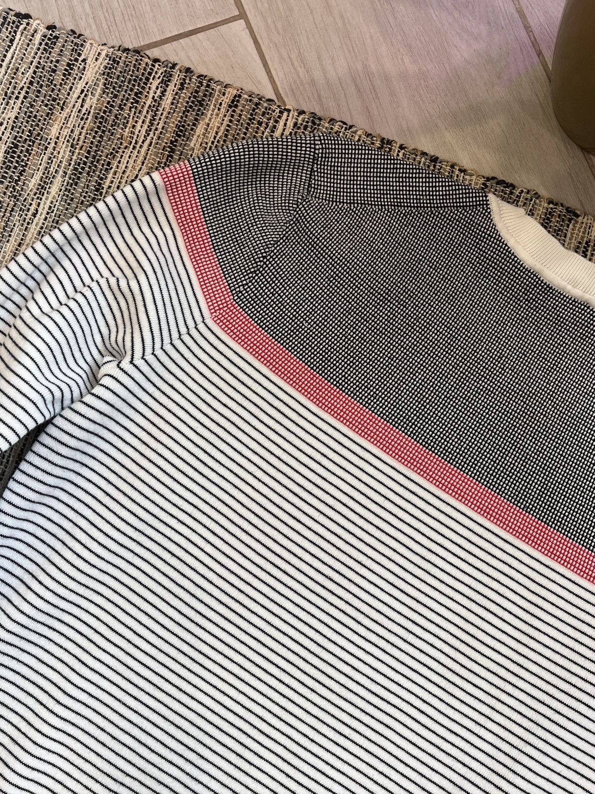 Designer × Hugo Luxury Hugo Sweater White Stripes Sweatshirt Hype Logo Y2K Size US L / EU 52-54 / 3 - 14 Thumbnail