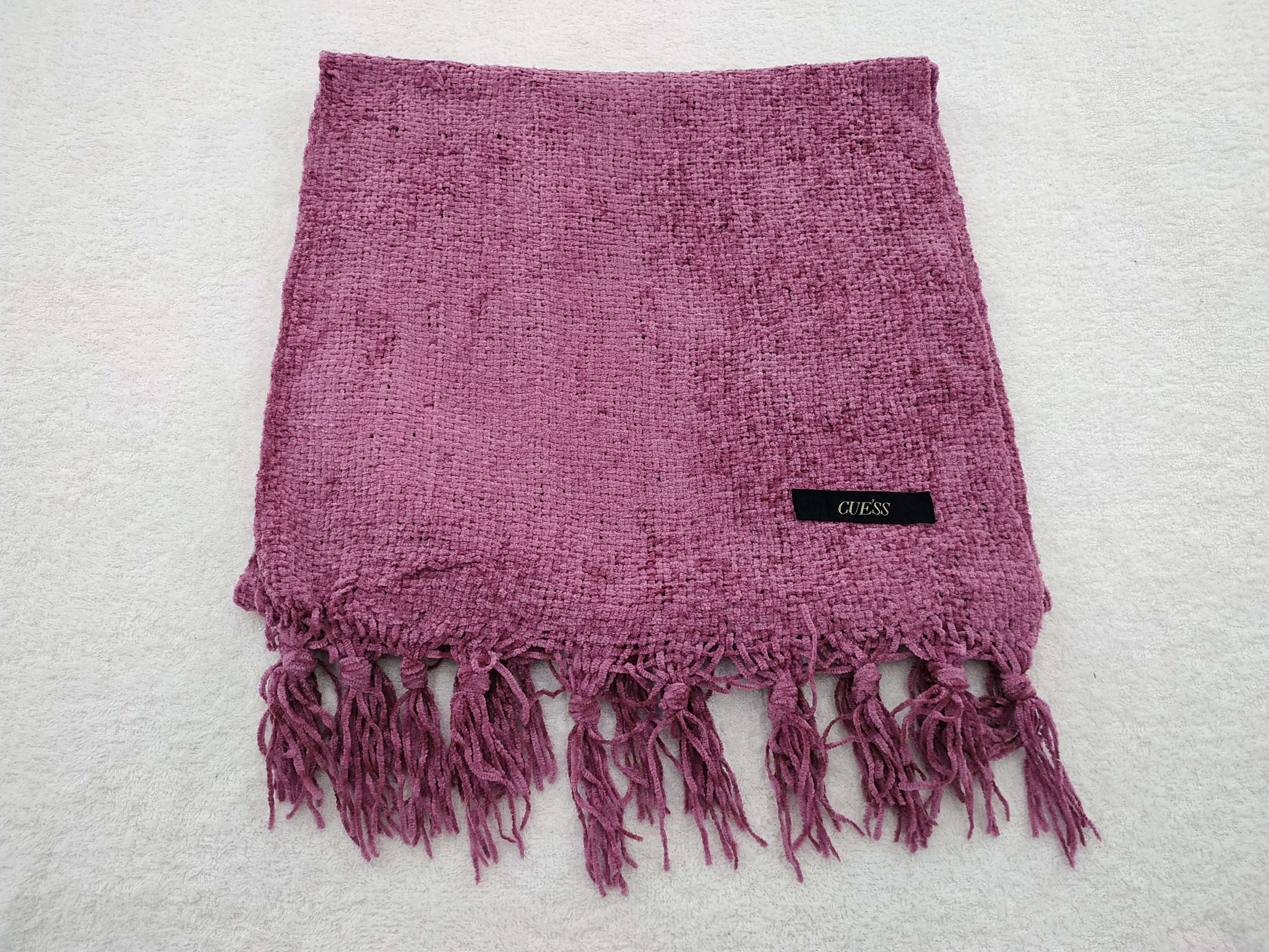 Guess Vintage Guess Scarf/Muffler/Neckwear MF100 Size ONE SIZE - 1 Thumbnail