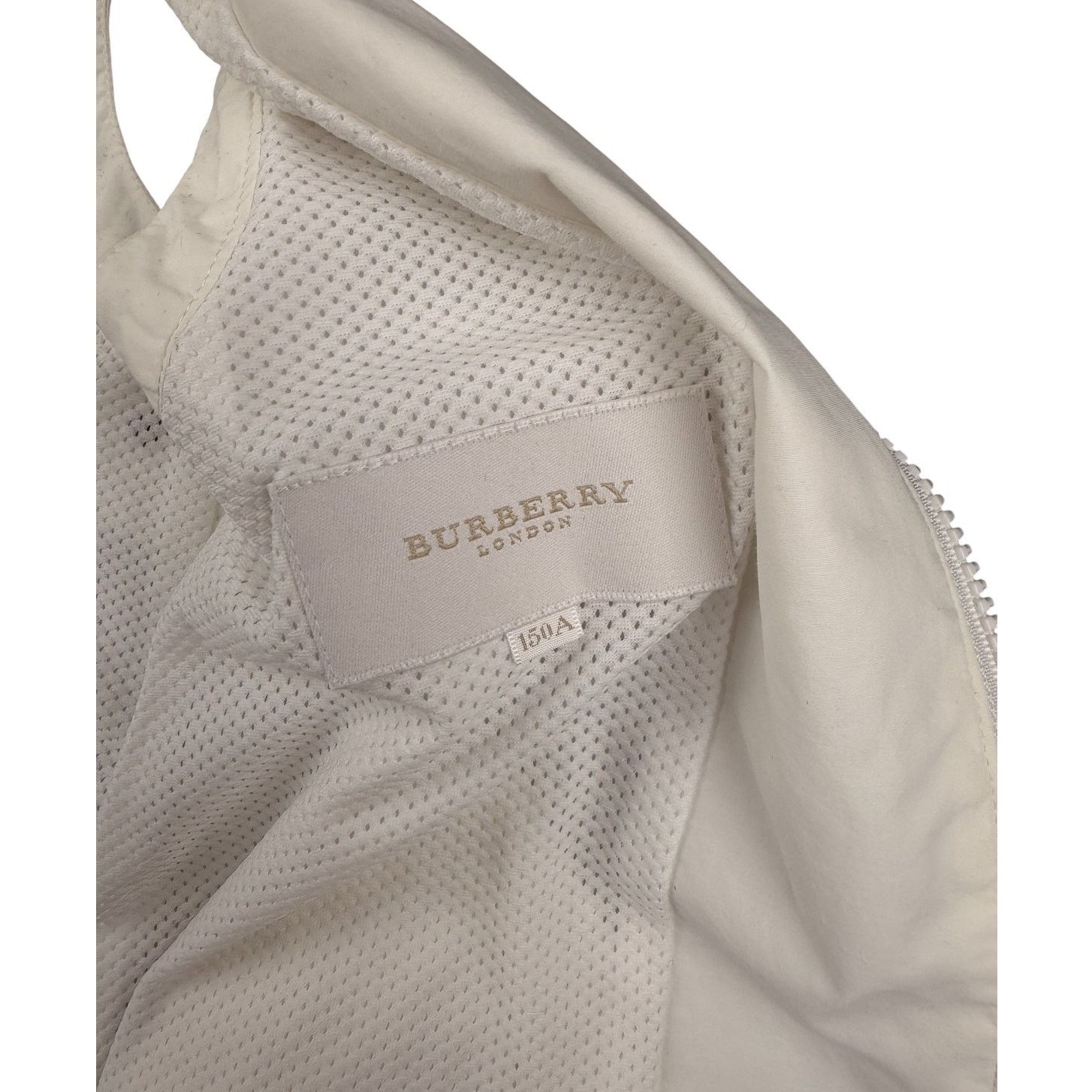 Burberry Burberry Hooded Lest Sleeveless White Vintage Vest XS Women Size US S / EU 44-46 / 1 - 7 Thumbnail