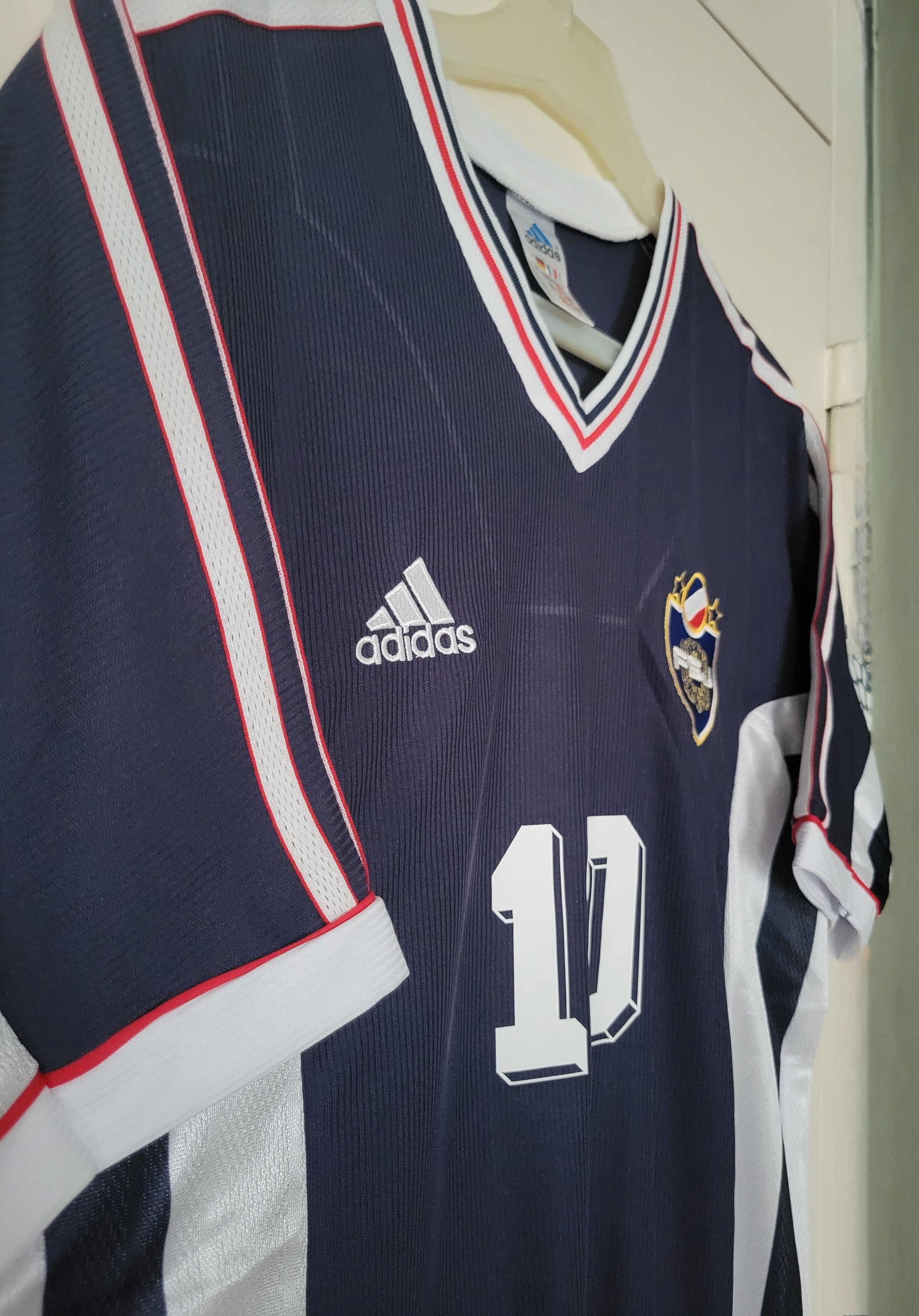 Other Yugoslavia 1998 Stojković 10 Vintage Retro Football Jersey Size US L / EU 52-54 / 3 - 6 Thumbnail