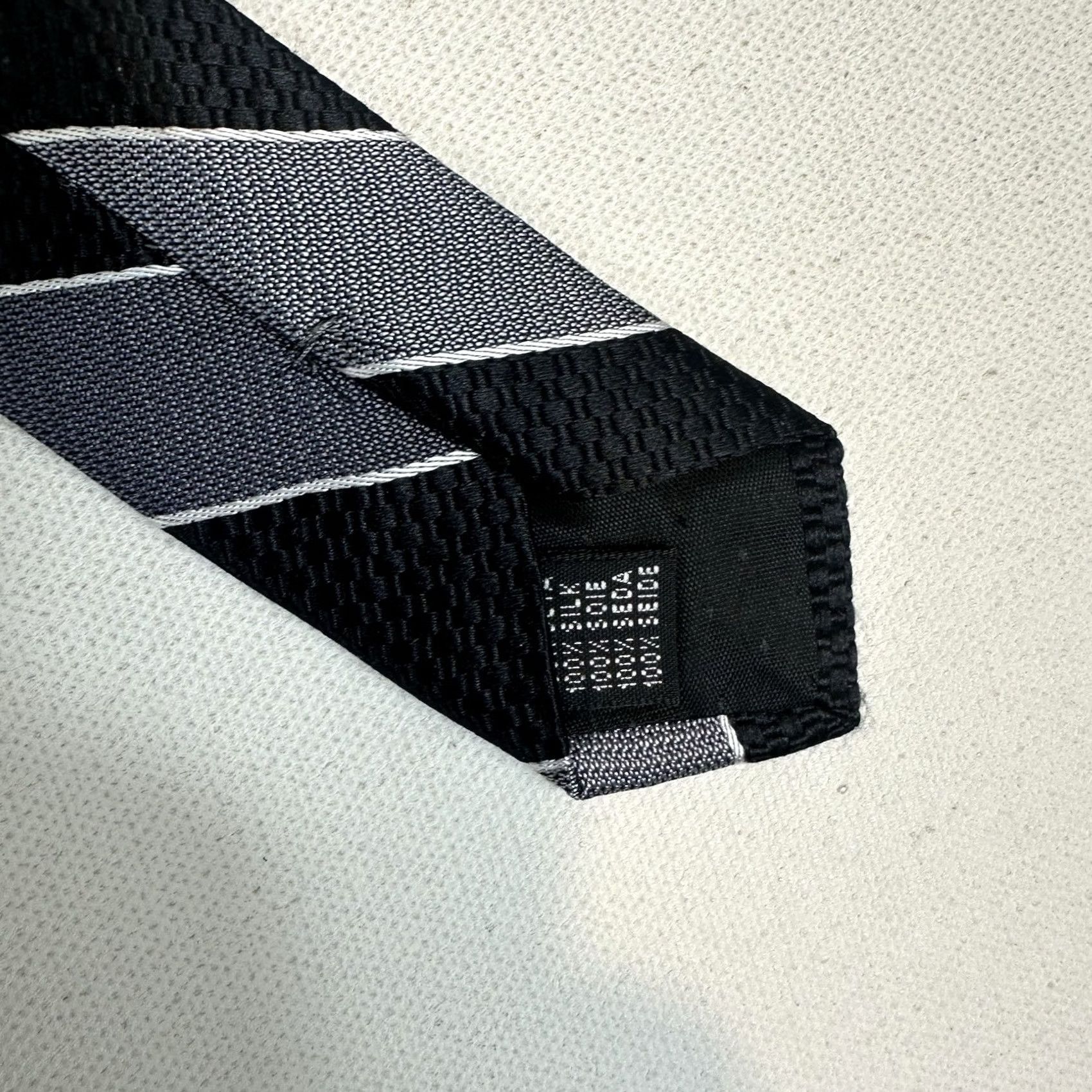 Vintage Pavone 100% Silk Men’s Neck Tie Made In Italy Grey Black Striped Size ONE SIZE - 4 Thumbnail