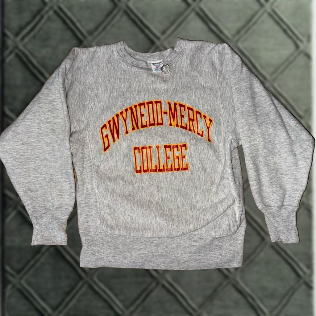 Champion VINTAGE Champion Reverse Weave Sweatshirt Gwynedd Mercy Crewneck Gray S Size US S / EU 44-46 / 1 - 1 Thumbnail