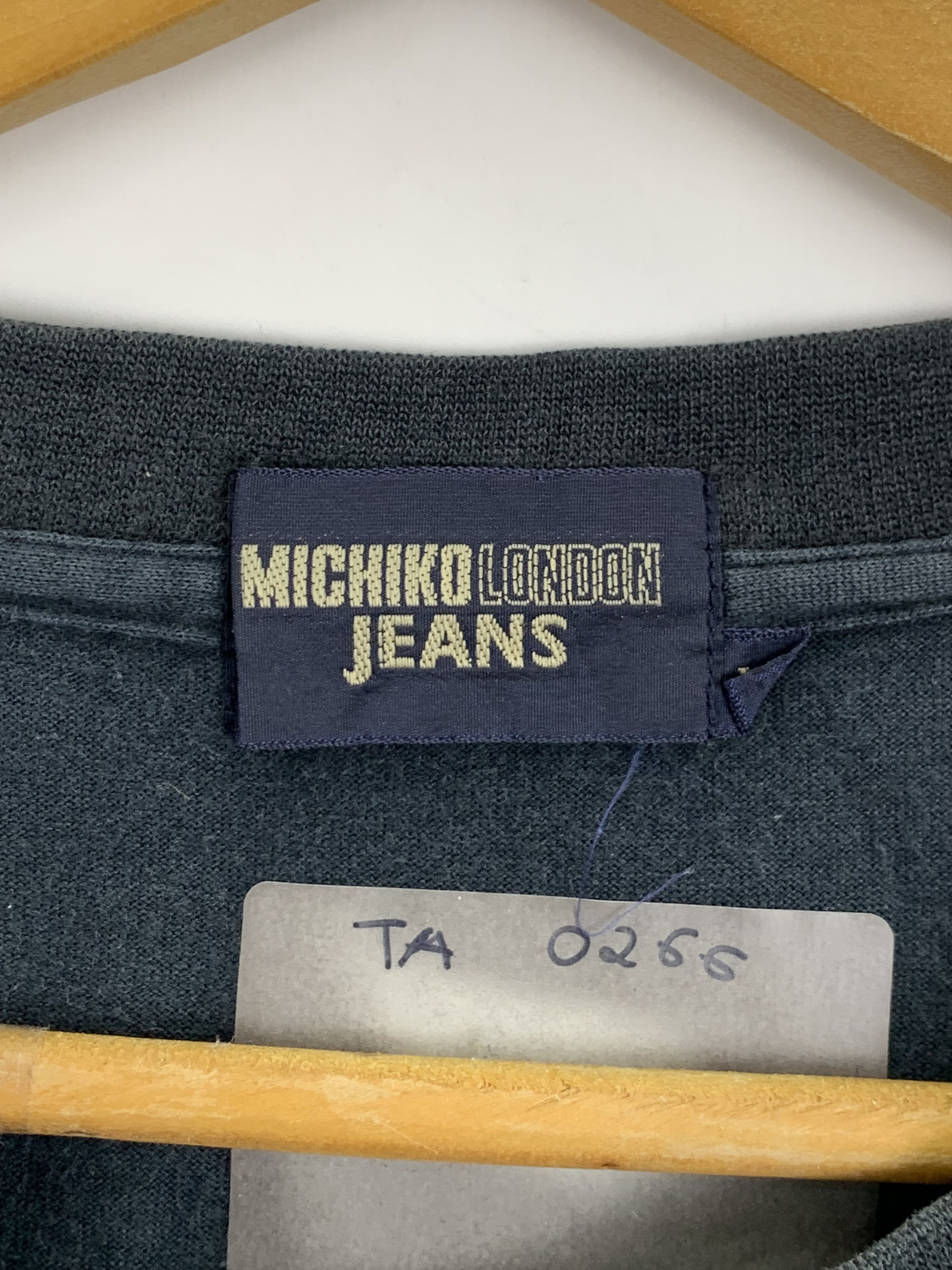 Michiko Koshino London Vintage Michiko London Jeans T Shirt TA0266 Size US L / EU 52-54 / 3 - 5 Thumbnail