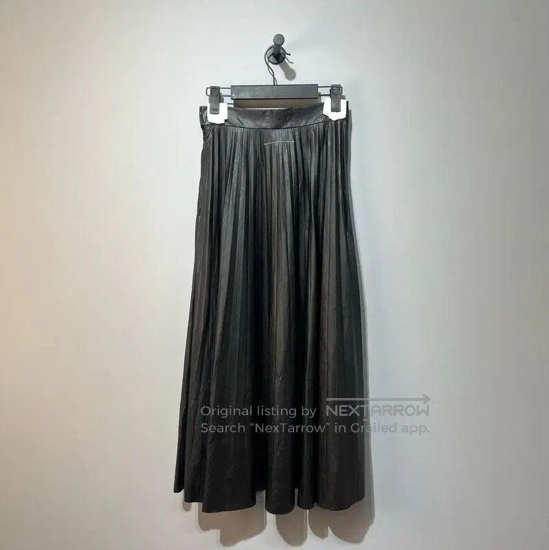 Maison Margiela Maison Margiela Black Leather Midi Skirt . Size 23" - 2 Thumbnail