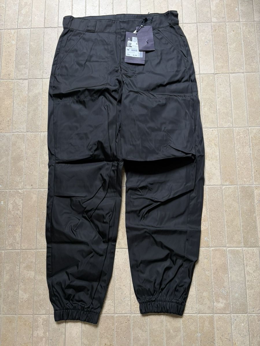 Prada Prada Re-Nylon Pant medium brand new Size US 32 / EU 48 - 2 Thumbnail
