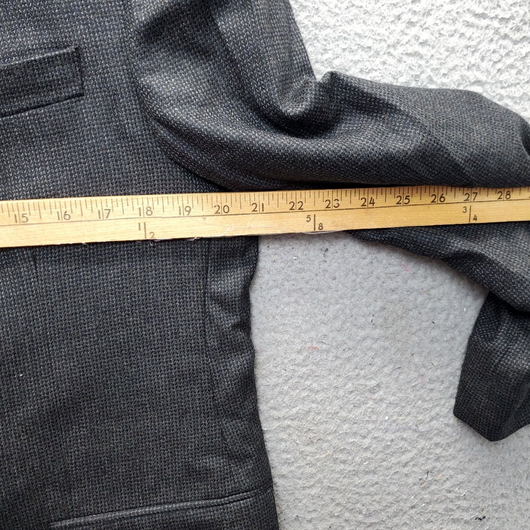 Ralph Lauren Ralph Lauren Blazer Jacket Mens Black Wool Notch Lapel Single-Breasted 2 Button - 44 - Chest 21" - Length 30.75" - Vintage: No - Regular Fit - Mens Size 44R - 5 Thumbnail