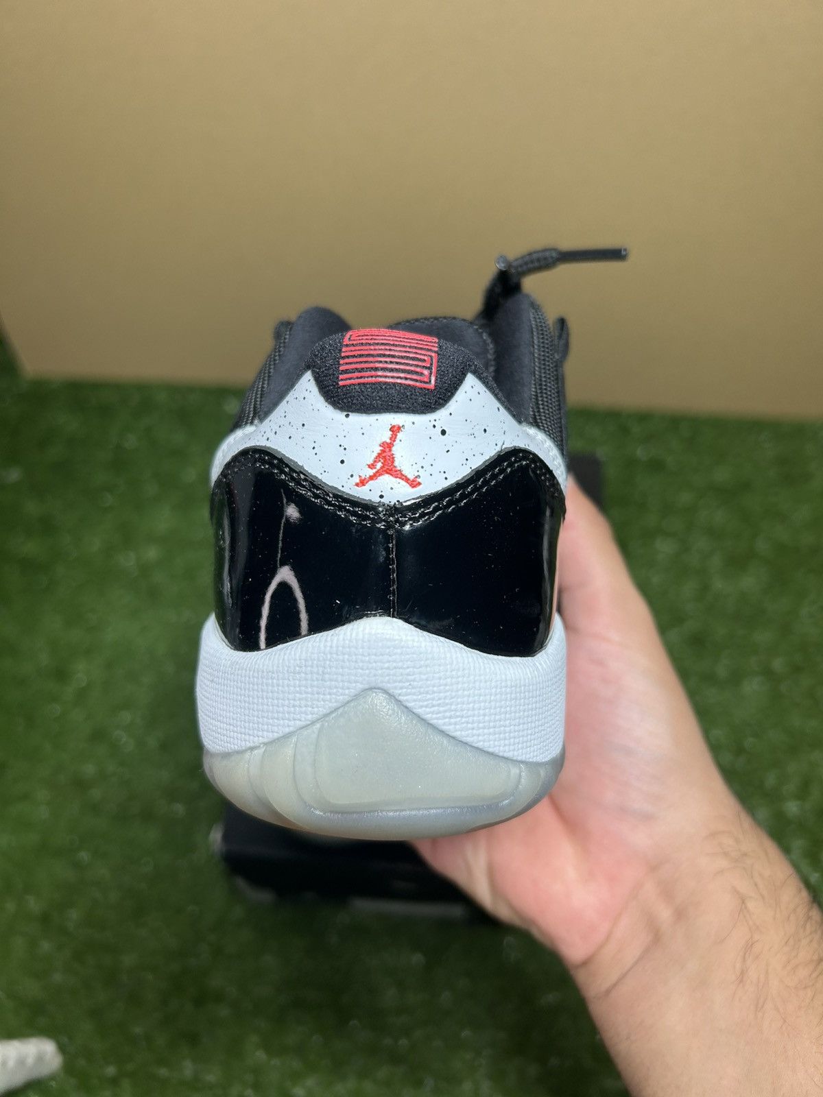 Jordan Brand Jordan 11 low Infared Size US 7.5 / EU 40-41 - 3 Thumbnail
