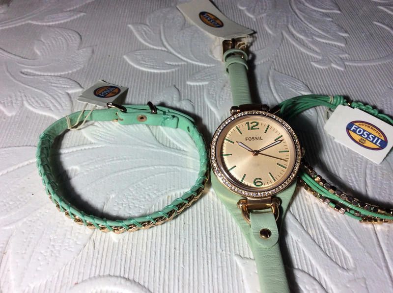 Fossil Fossil Women's Georgia green Watch with two leather braclete Size ONE SIZE - 9 Thumbnail