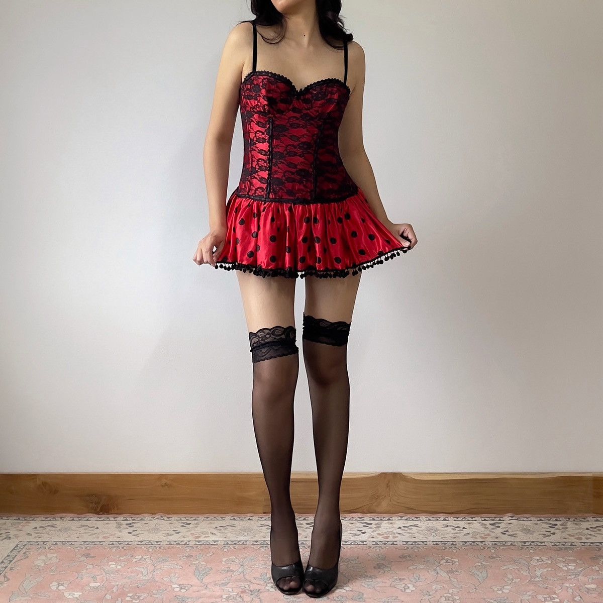 Victoria's Secret Red With Black Polka Dots Corset Bustier Costume (Medium) Size M / US 6-8 / IT 42-44 - 4 Thumbnail