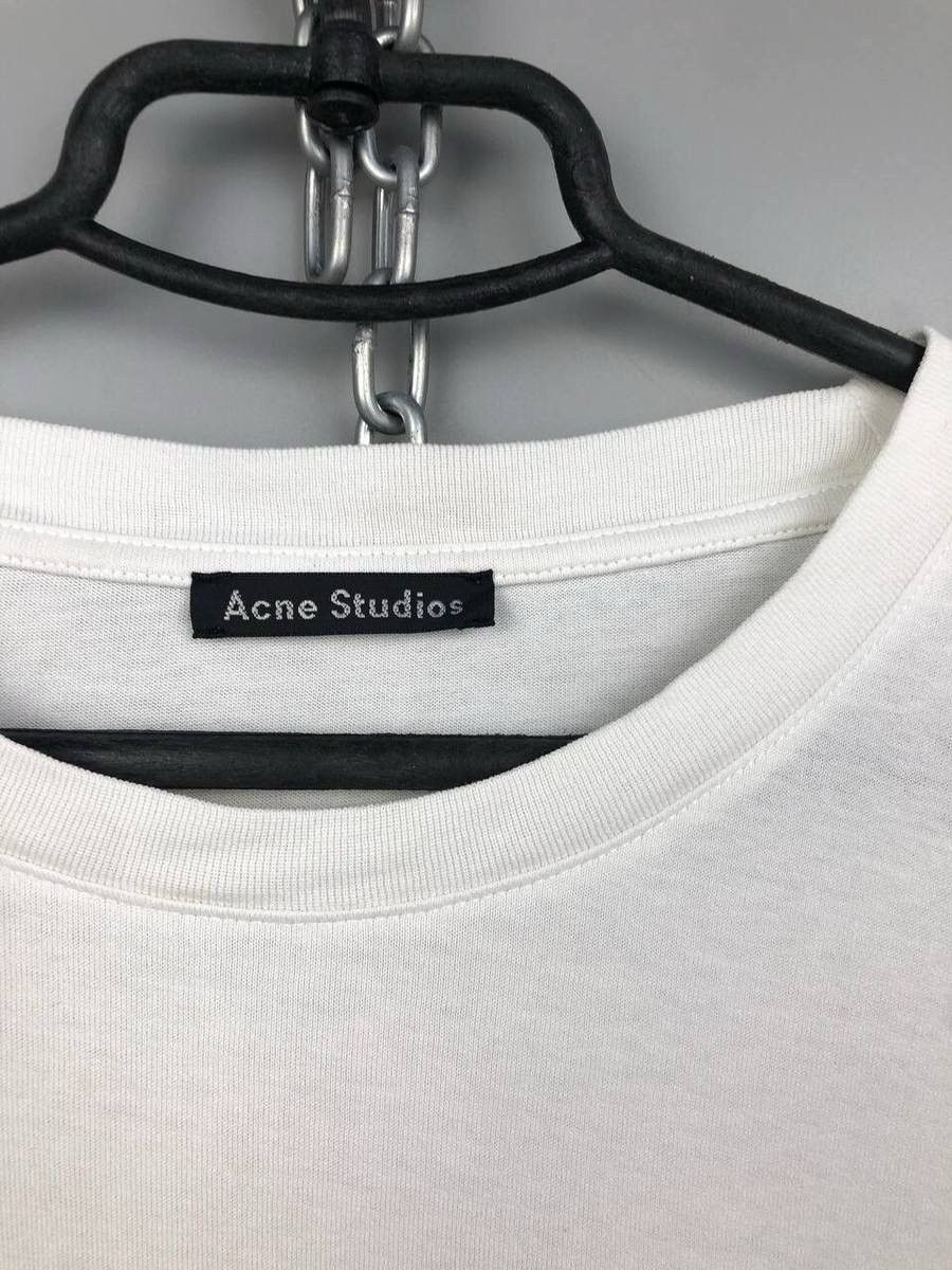 Acne Studios Acne Studios Face Patch Men Long Sleeve White Size L Size US L / EU 52-54 / 3 - 6 Thumbnail