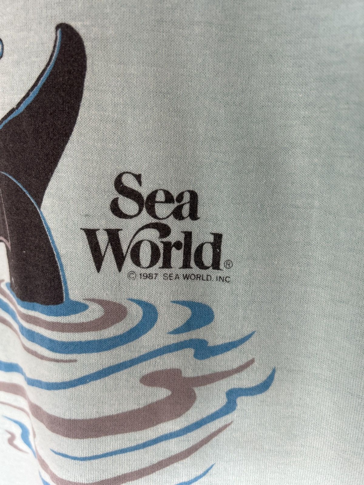 Vintage Vintage 1987 Shamu Sea World Tiffany Blue Promo Tee Size US L / EU 52-54 / 3 - 4 Thumbnail