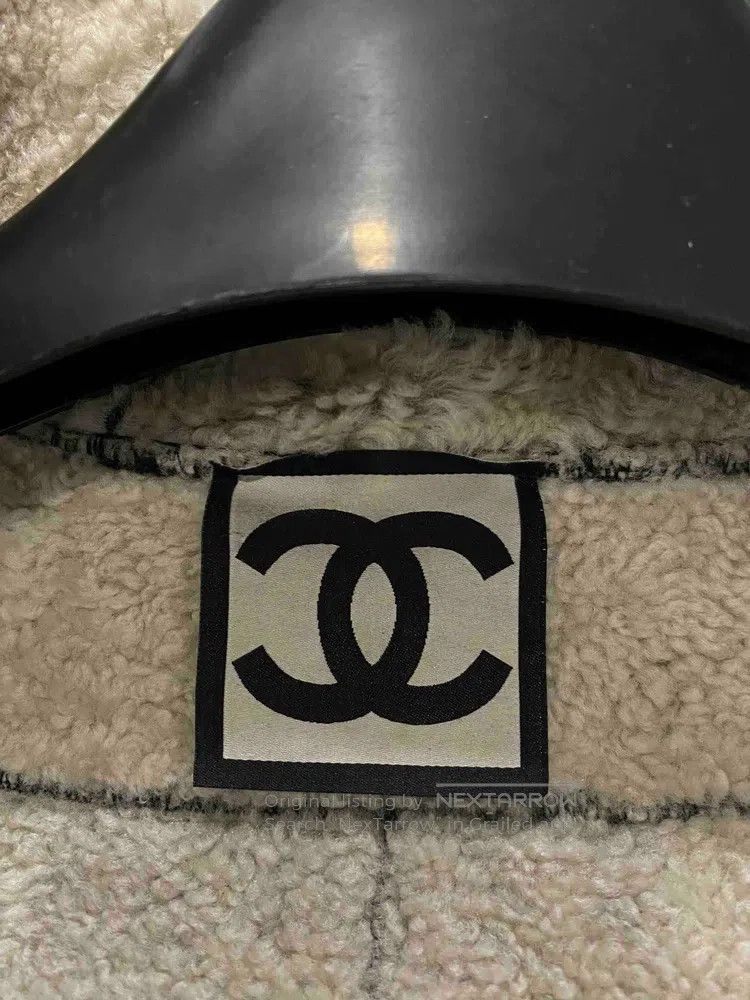 Chanel Chanel 08a black fur all-in-one zipper jacket Size XS / US 0-2 / IT 36-38 - 5 Thumbnail