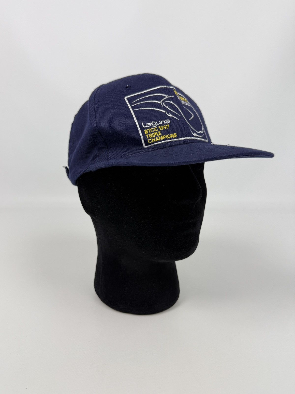 Vintage 1997 Vintage BTCC Triple Champions Williams Renault Team Hat Size ONE SIZE - 1 Thumbnail