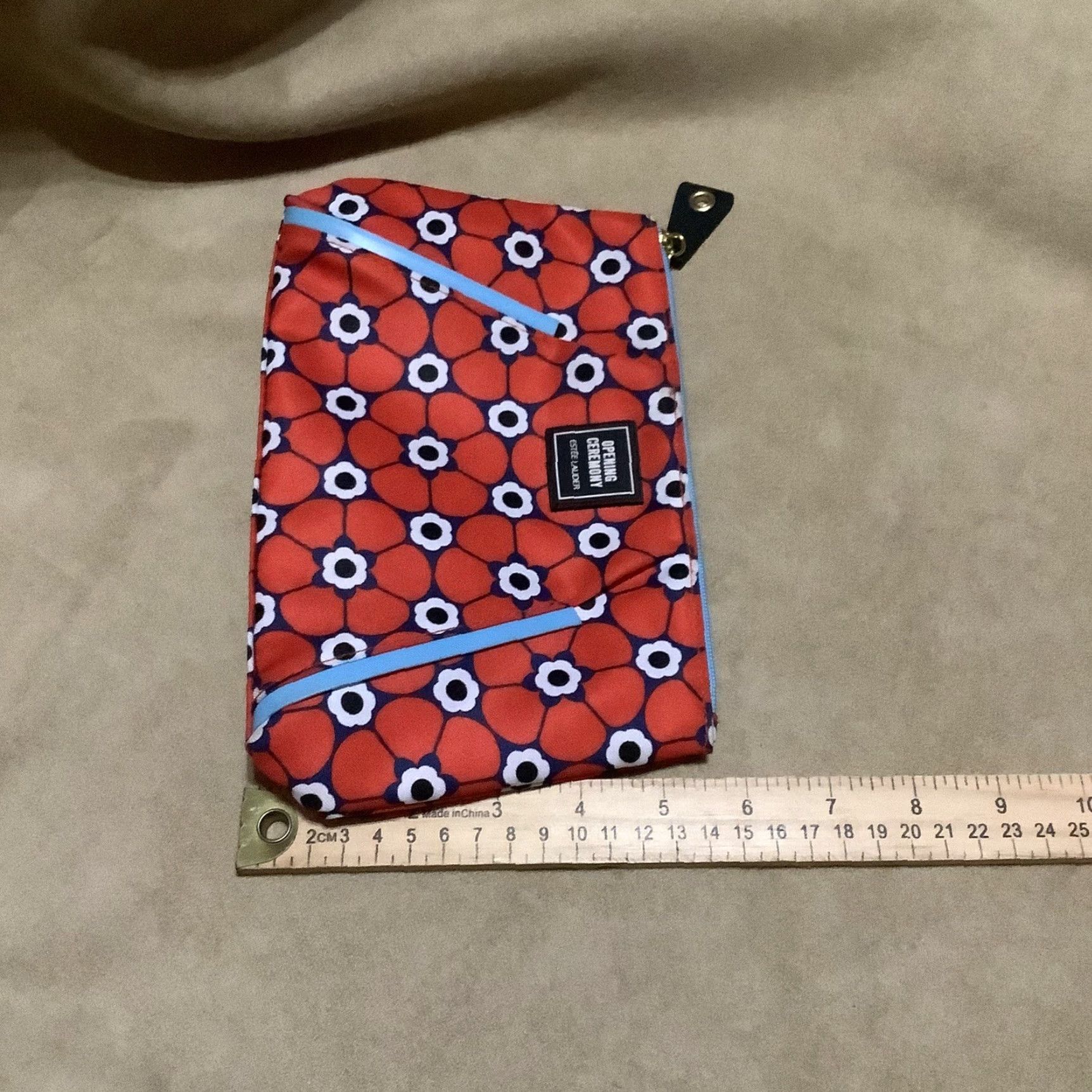 Opening Ceremony Estee Lauder Opening Ceremony Pouch Make-up Bag Zipper Never Used 9x6x2 Red Polyester Women's Fashionable Pouch Size ONE SIZE - 4 Thumbnail
