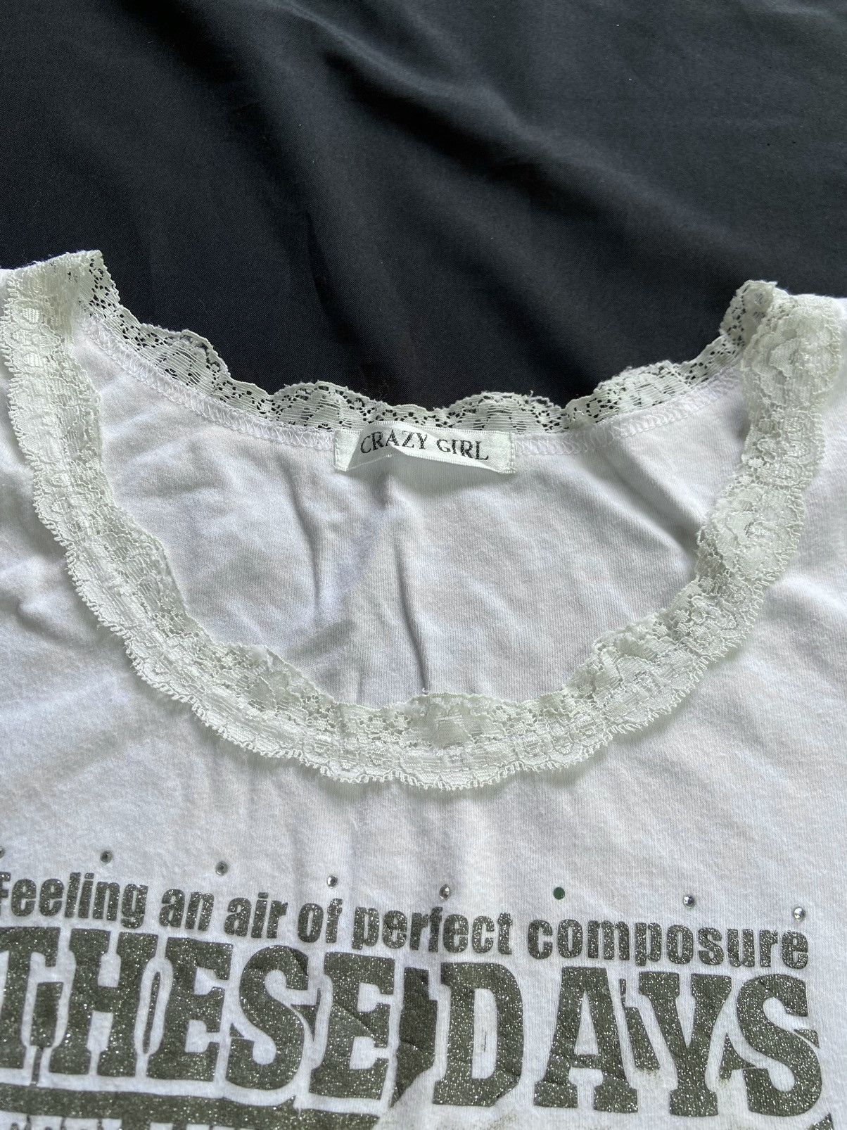 Japanese Brand 🌸FEELING AN AIR OF PERFECT COMPOSURE THESE DAYS TANK TOP Size S / US 4 / IT 40 - 5 Thumbnail